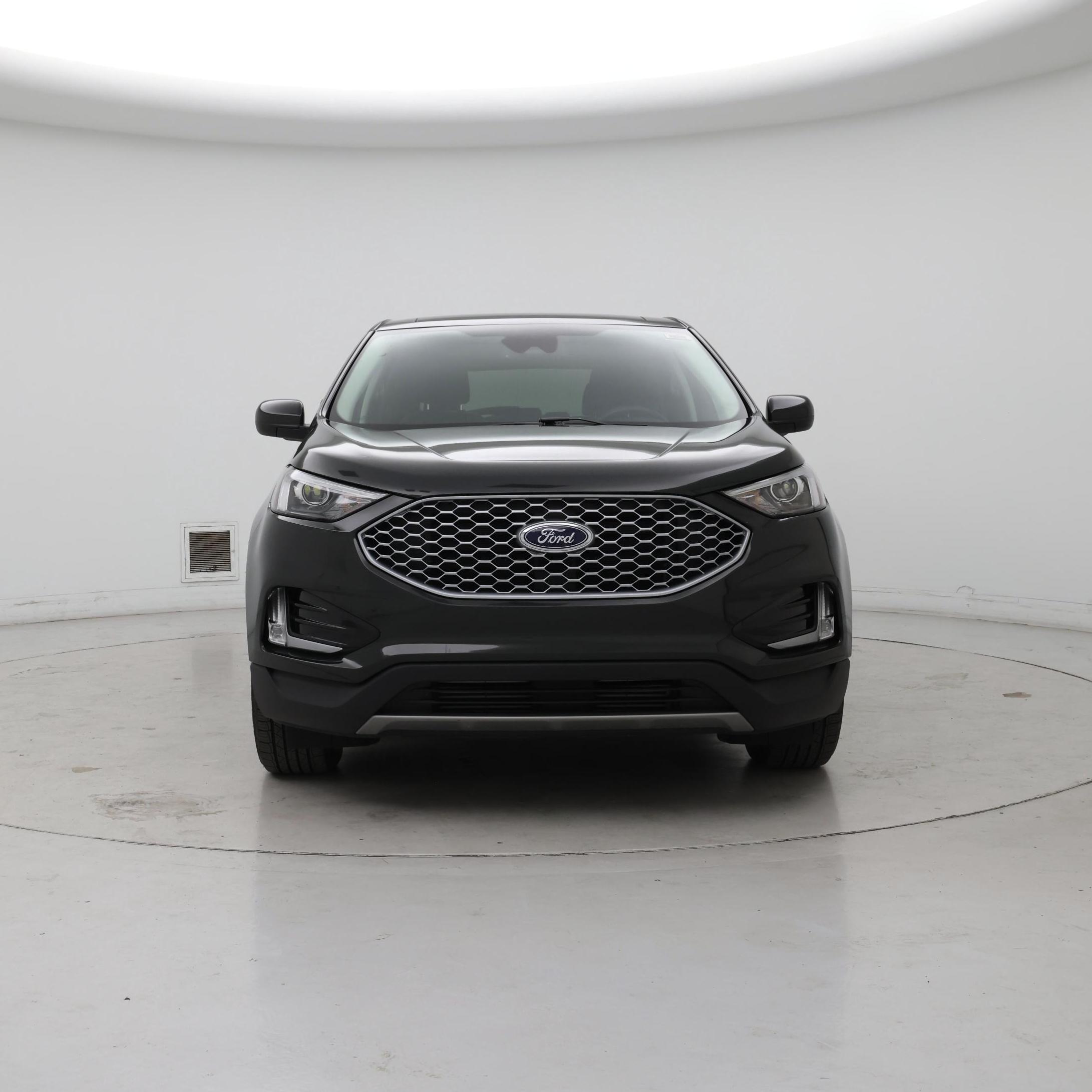 Thumbnail: 2023 Ford Edge - 5