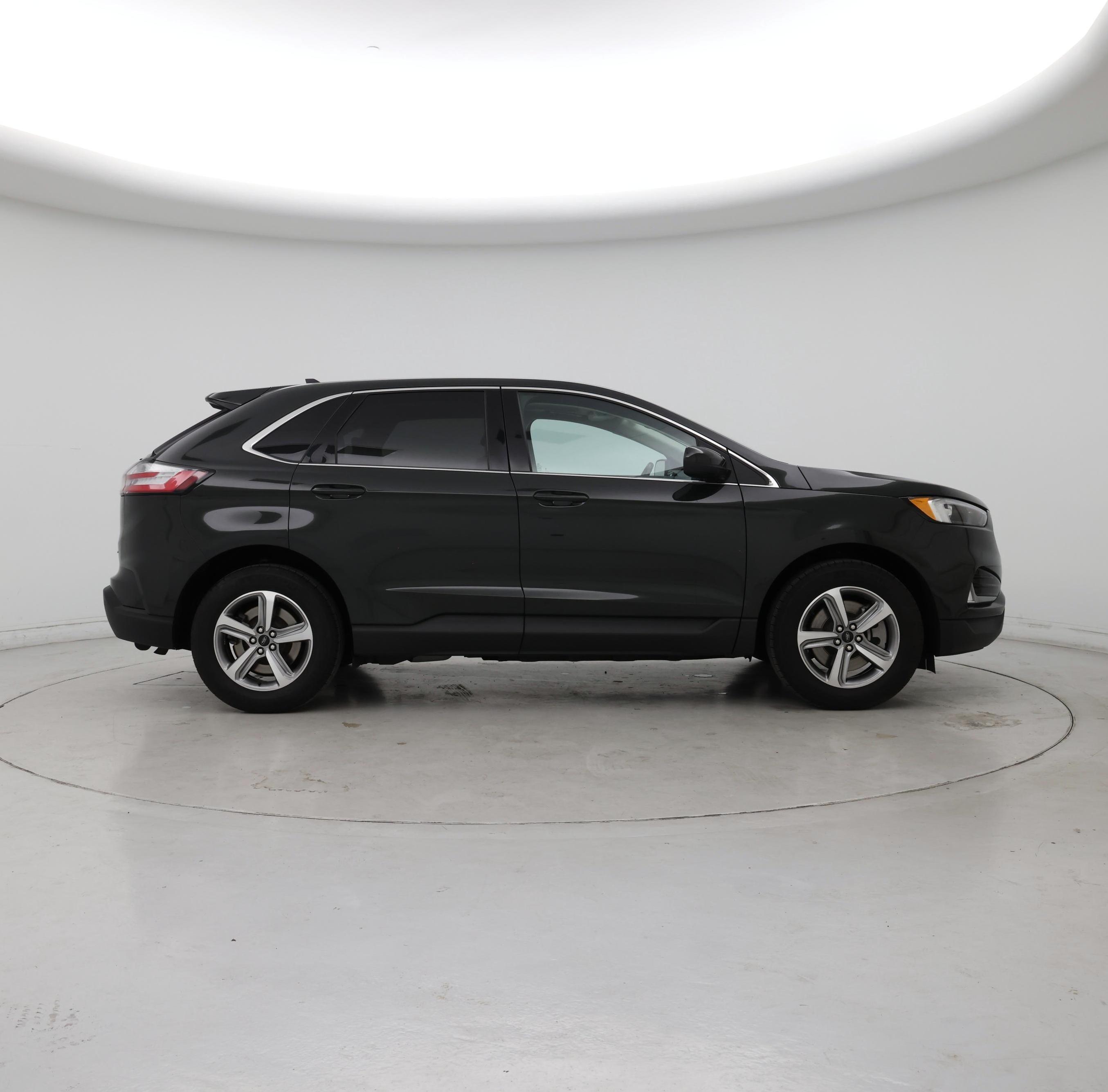 Thumbnail: 2023 Ford Edge - 7