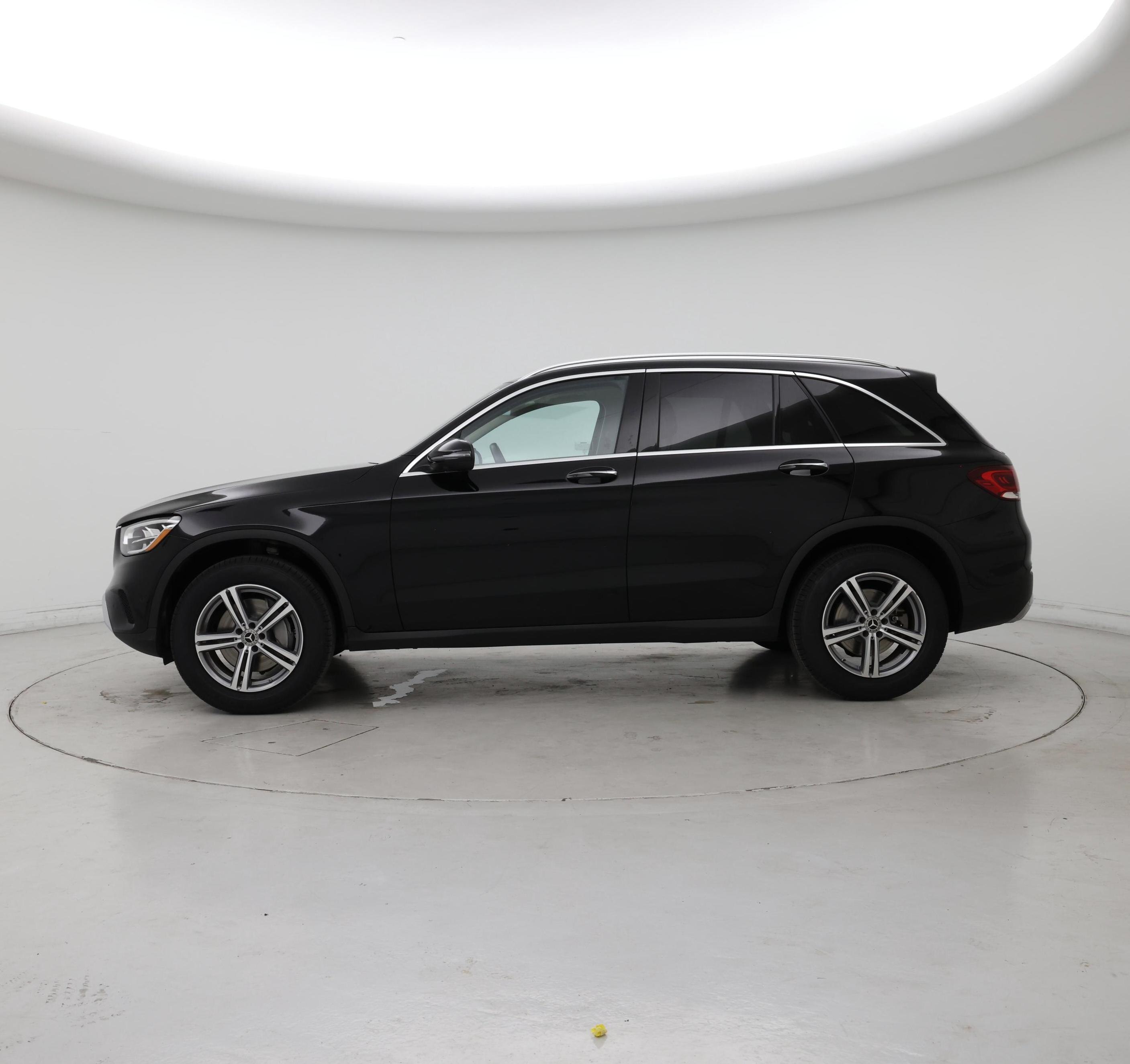 Thumbnail: 2022 Mercedes-Benz GLC - 3