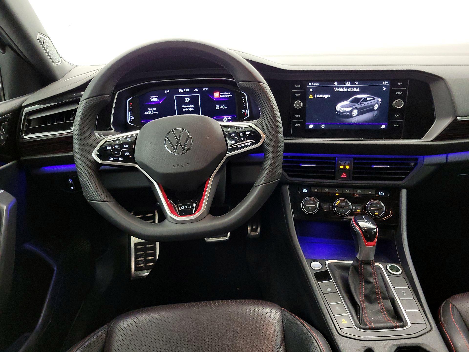 Thumbnail: 2022 Volkswagen Jetta - 10