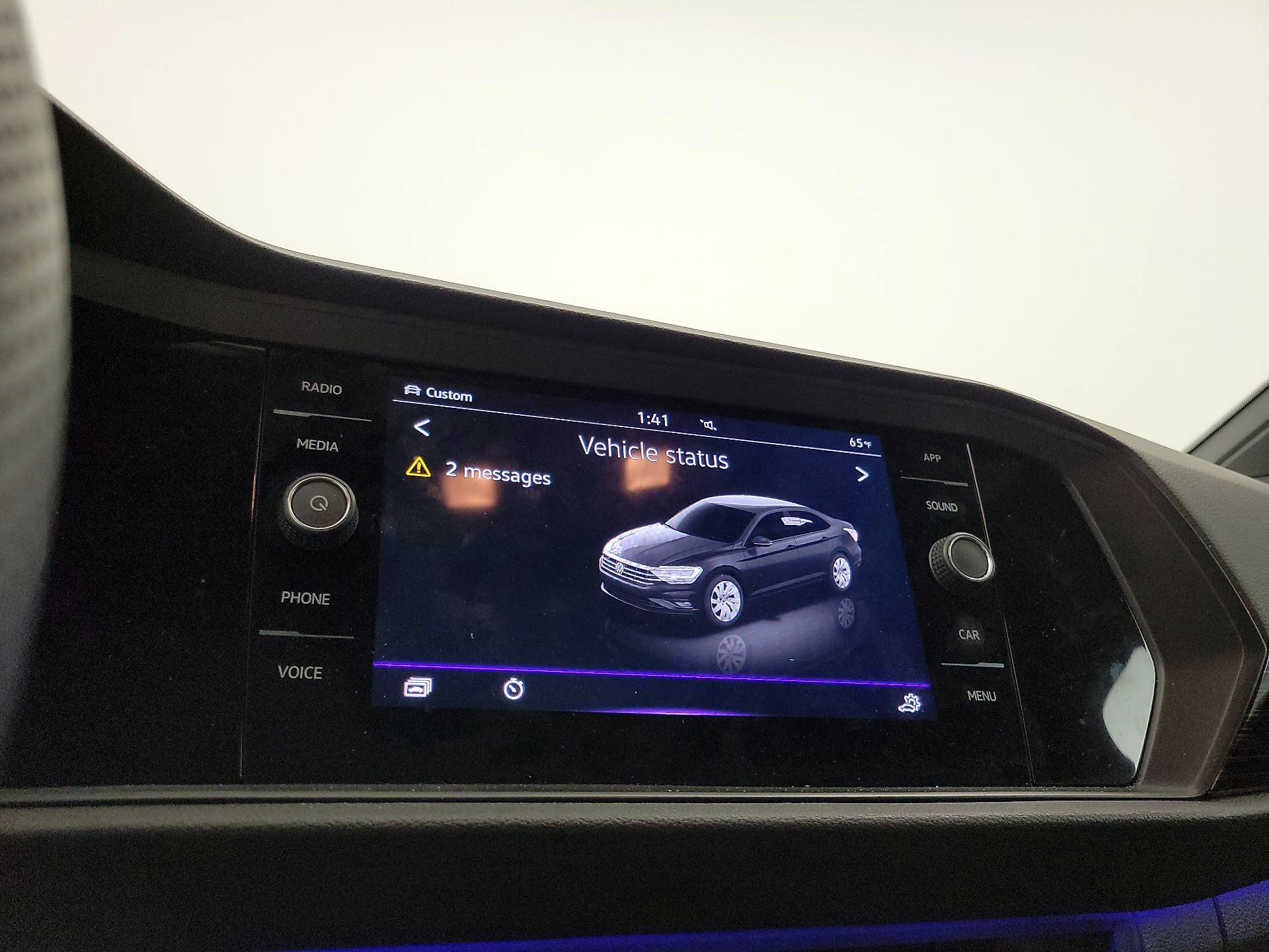 Thumbnail: 2022 Volkswagen Jetta - 15