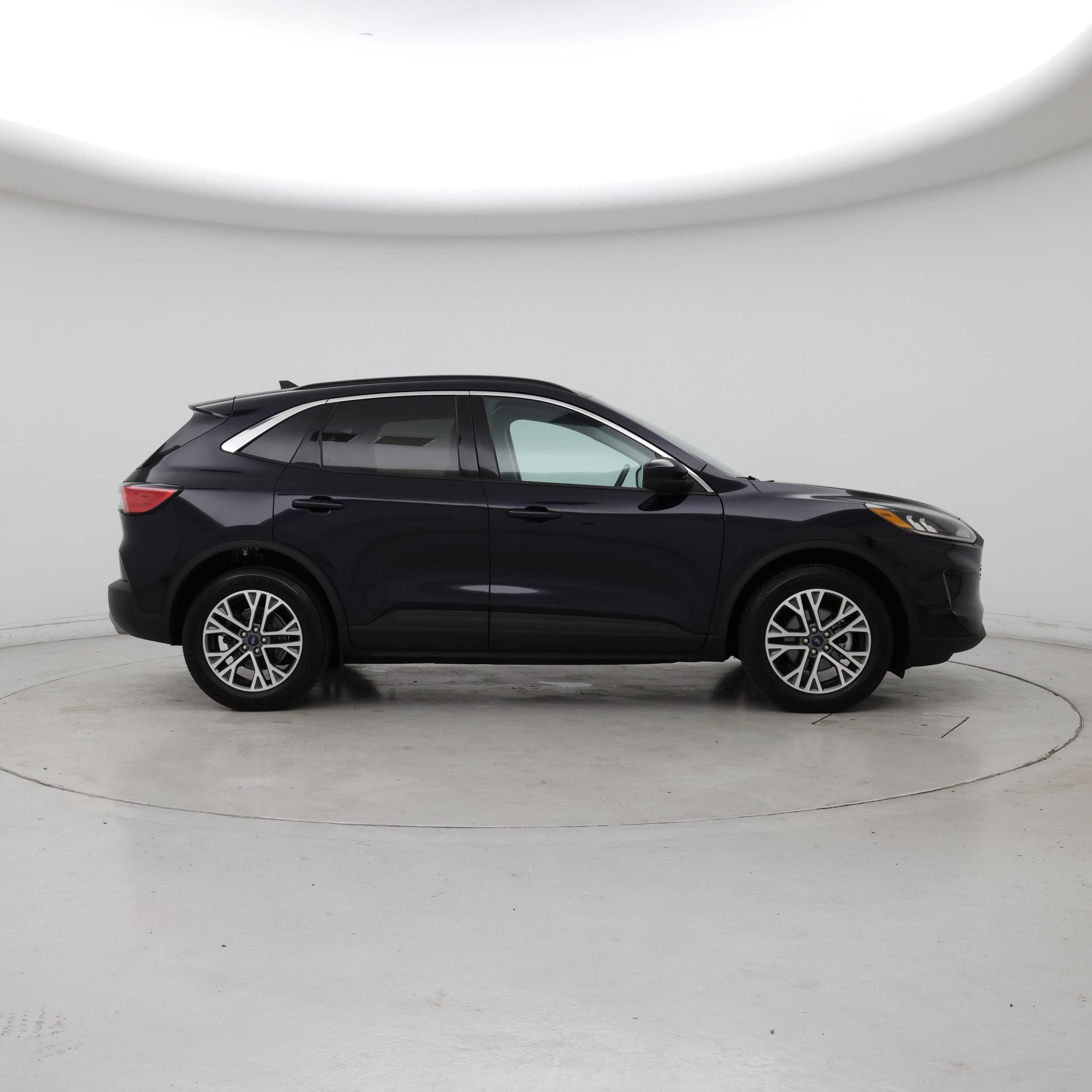 Thumbnail: 2021 Ford Escape - 7