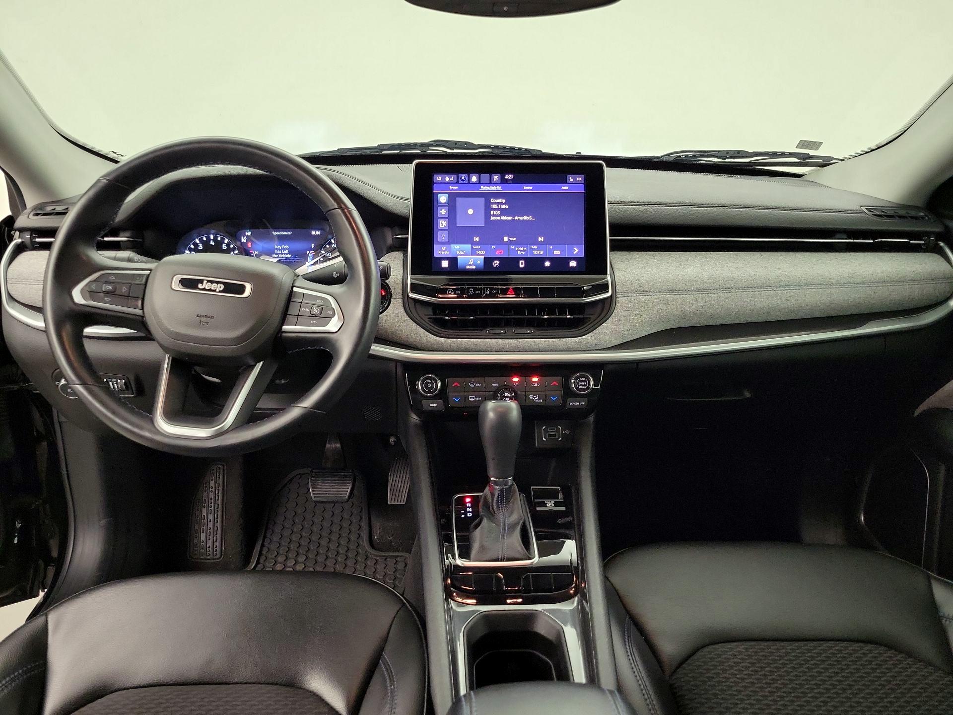 Thumbnail: 2022 Jeep Compass - 9