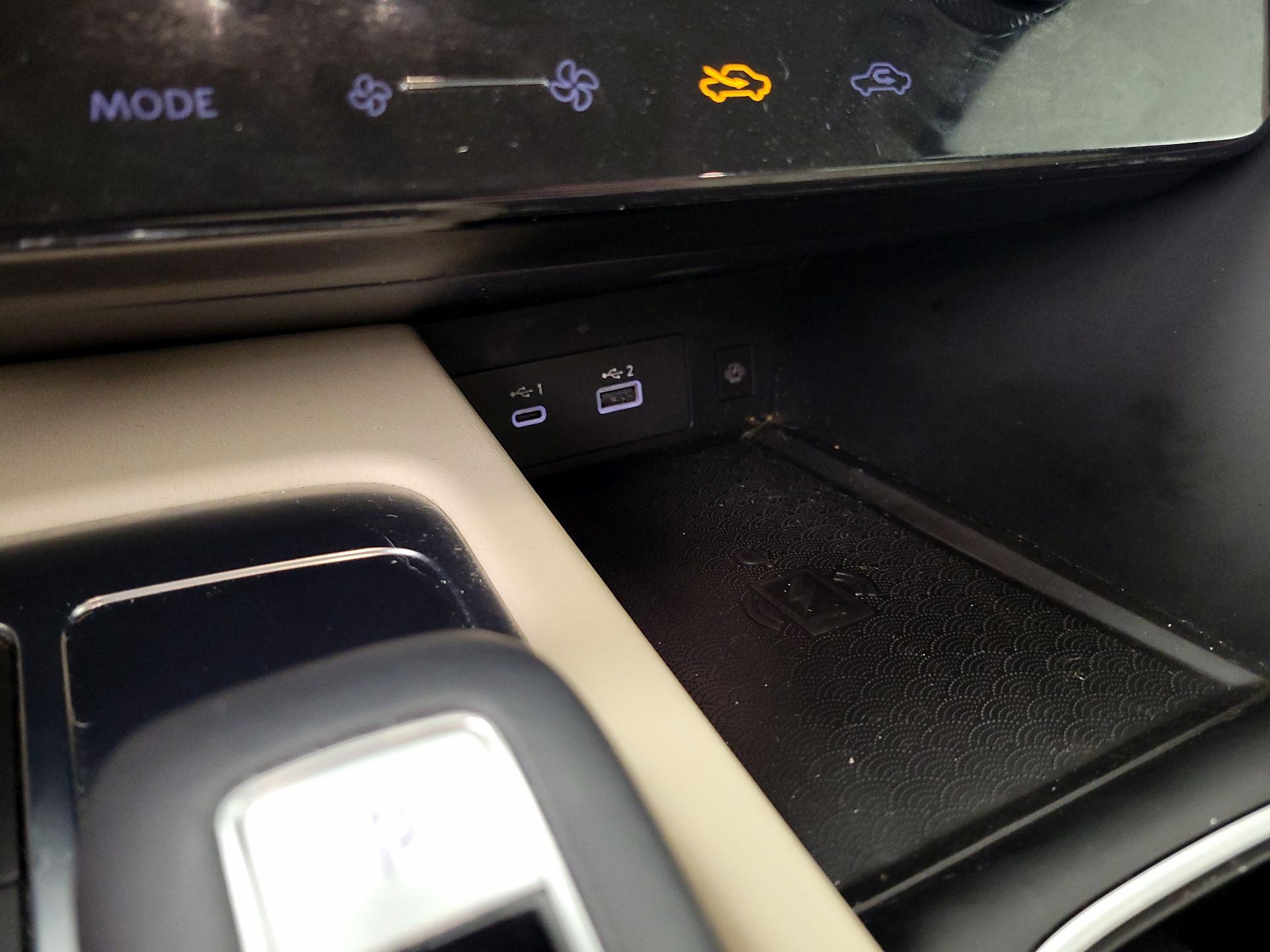 Thumbnail: 2023 INFINITI QX60 - 19