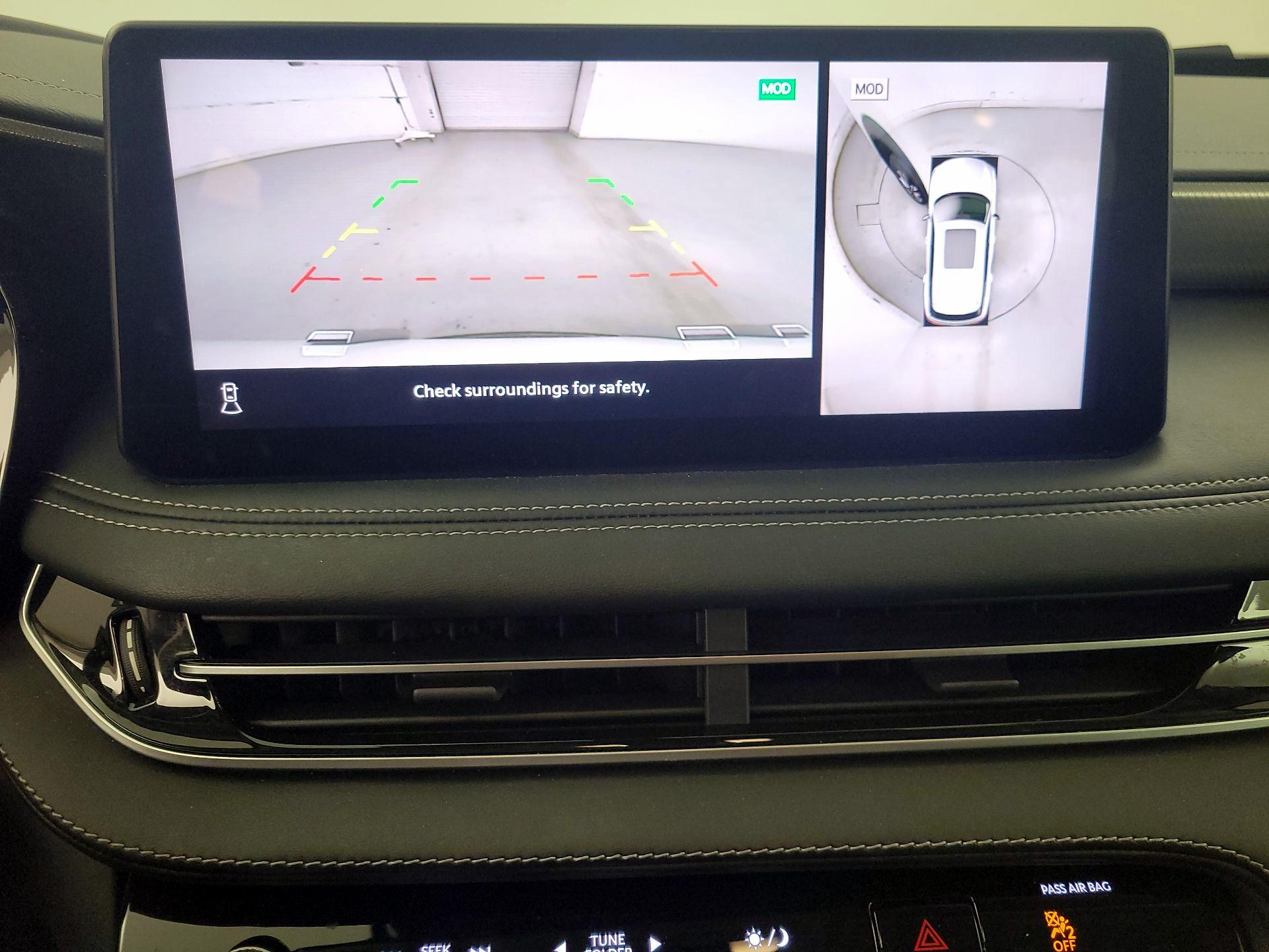 Thumbnail: 2023 INFINITI QX60 - 15