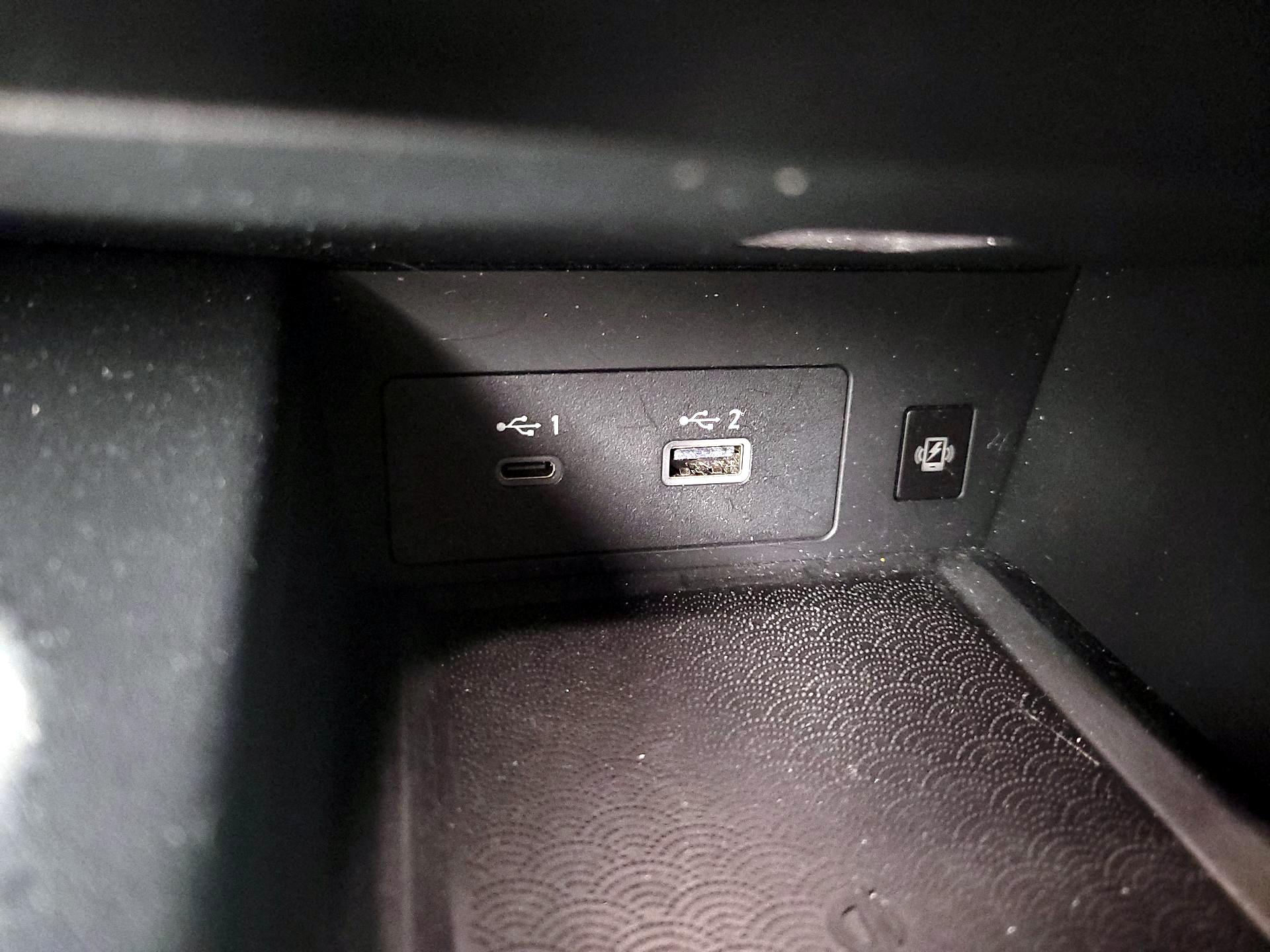 Thumbnail: 2023 INFINITI QX60 - 19