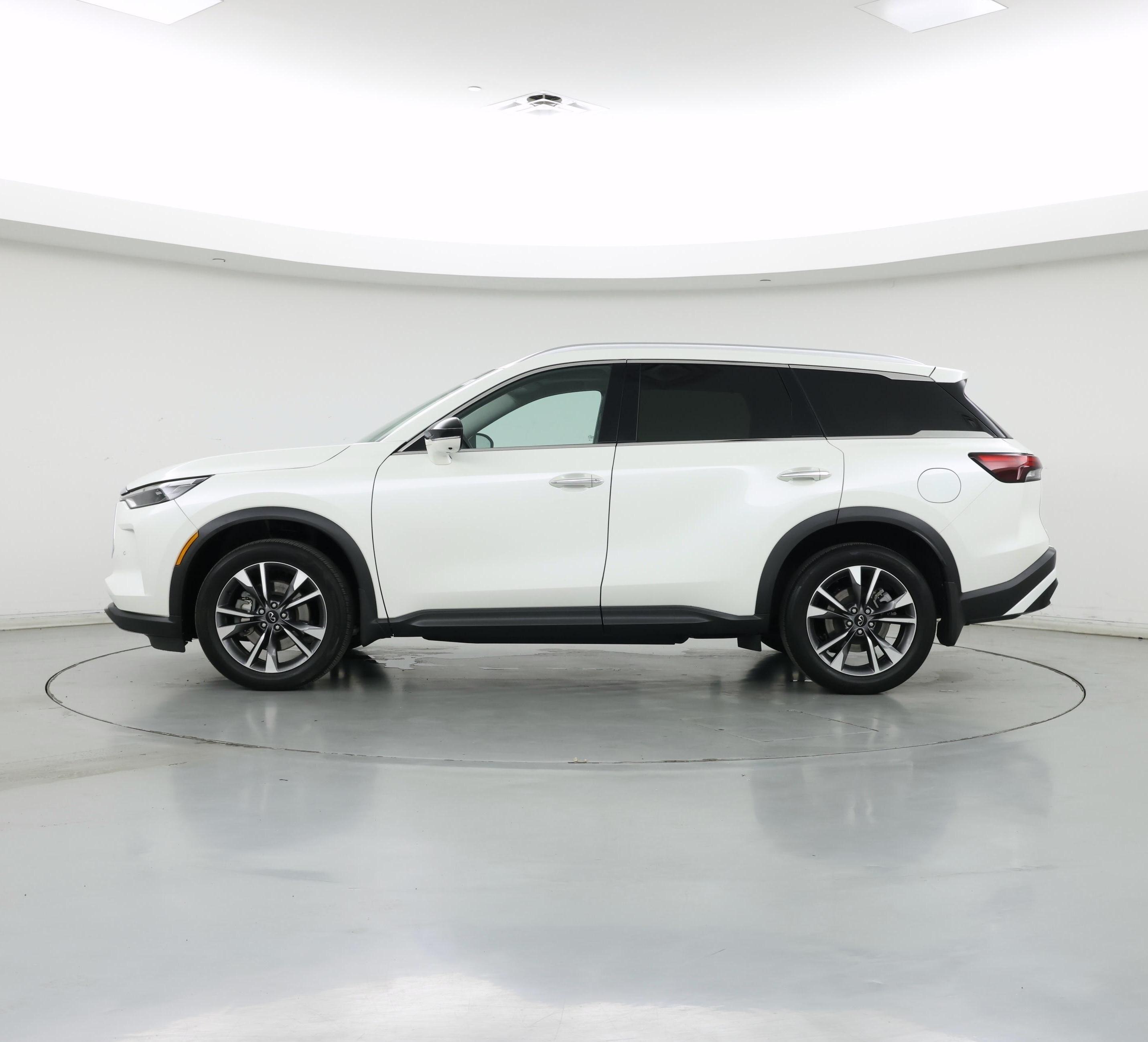 Thumbnail: 2023 INFINITI QX60 - 3