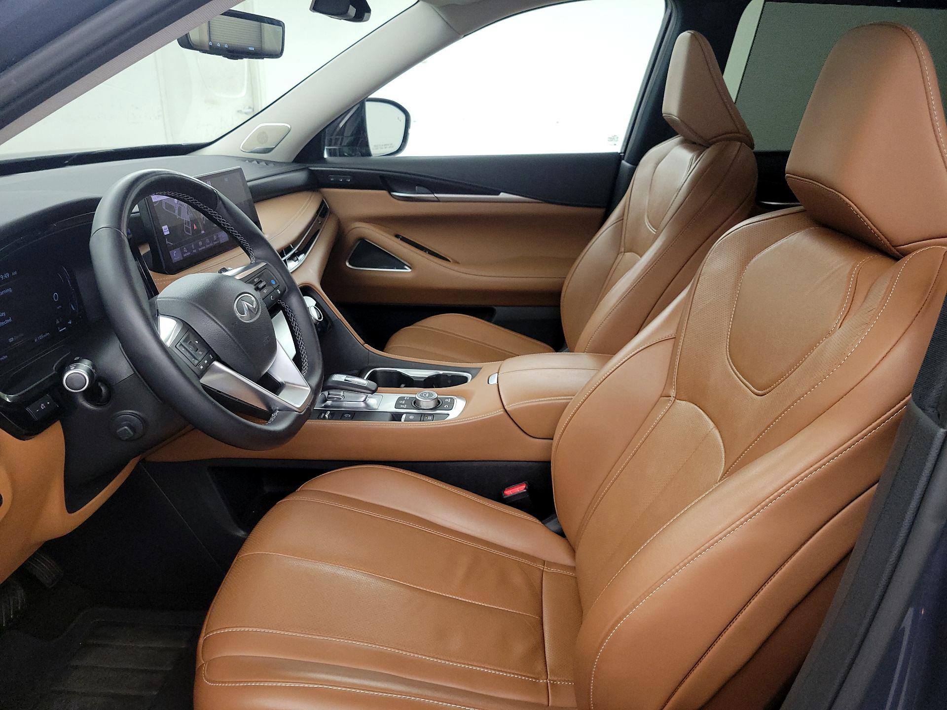 Thumbnail: 2023 INFINITI QX60 - 11