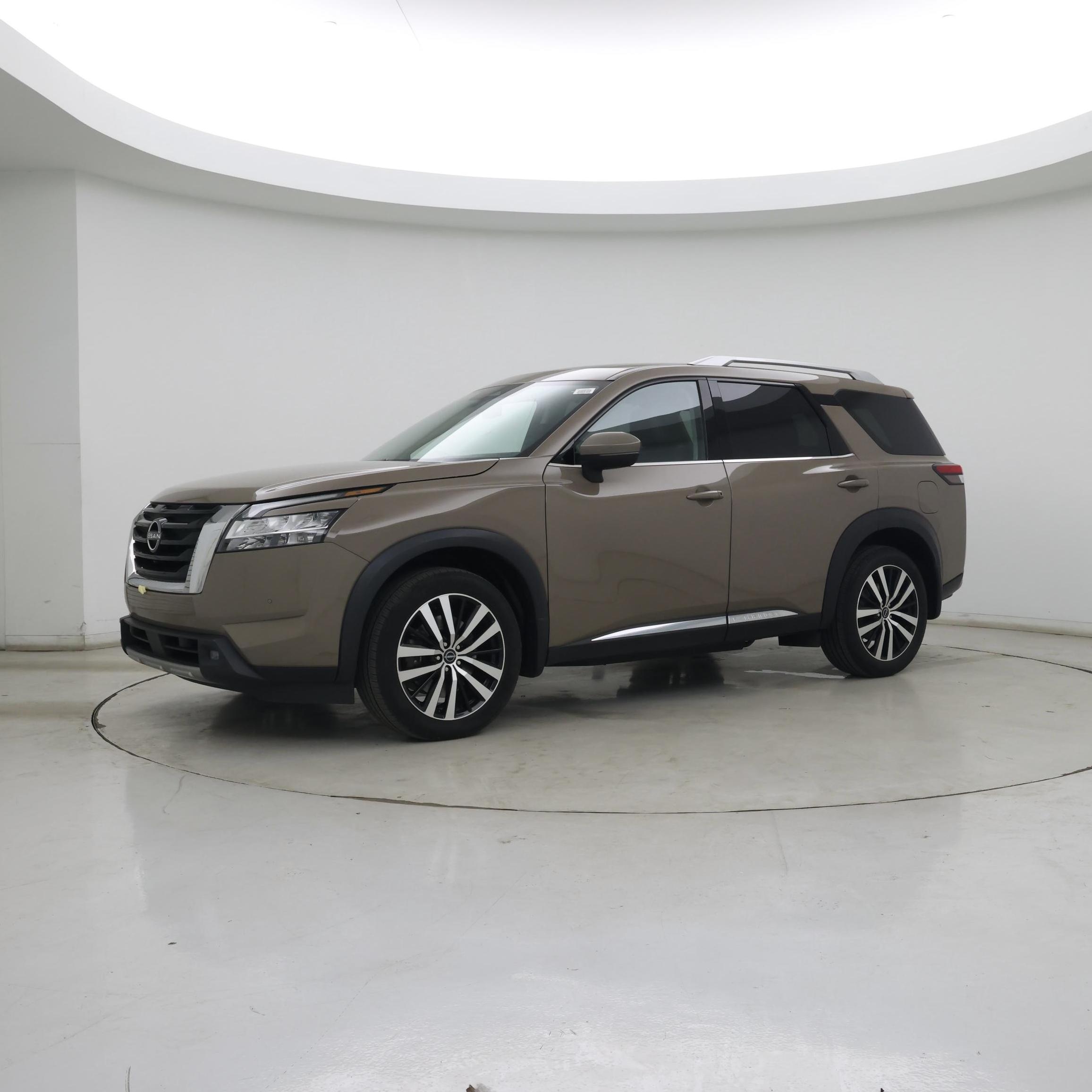 Thumbnail: 2023 Nissan Pathfinder - 4