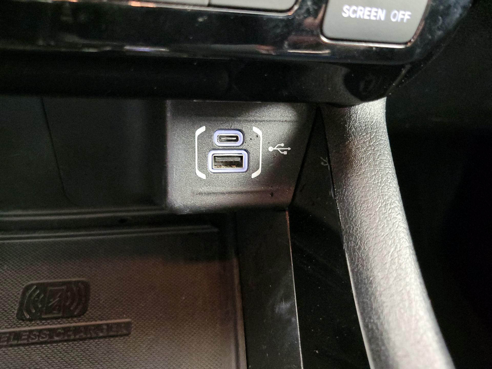 Thumbnail: 2022 Jeep Compass - 19