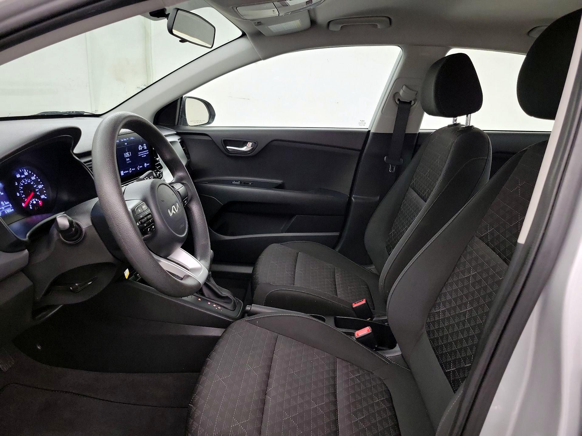 Thumbnail: 2023 Kia Rio - 11