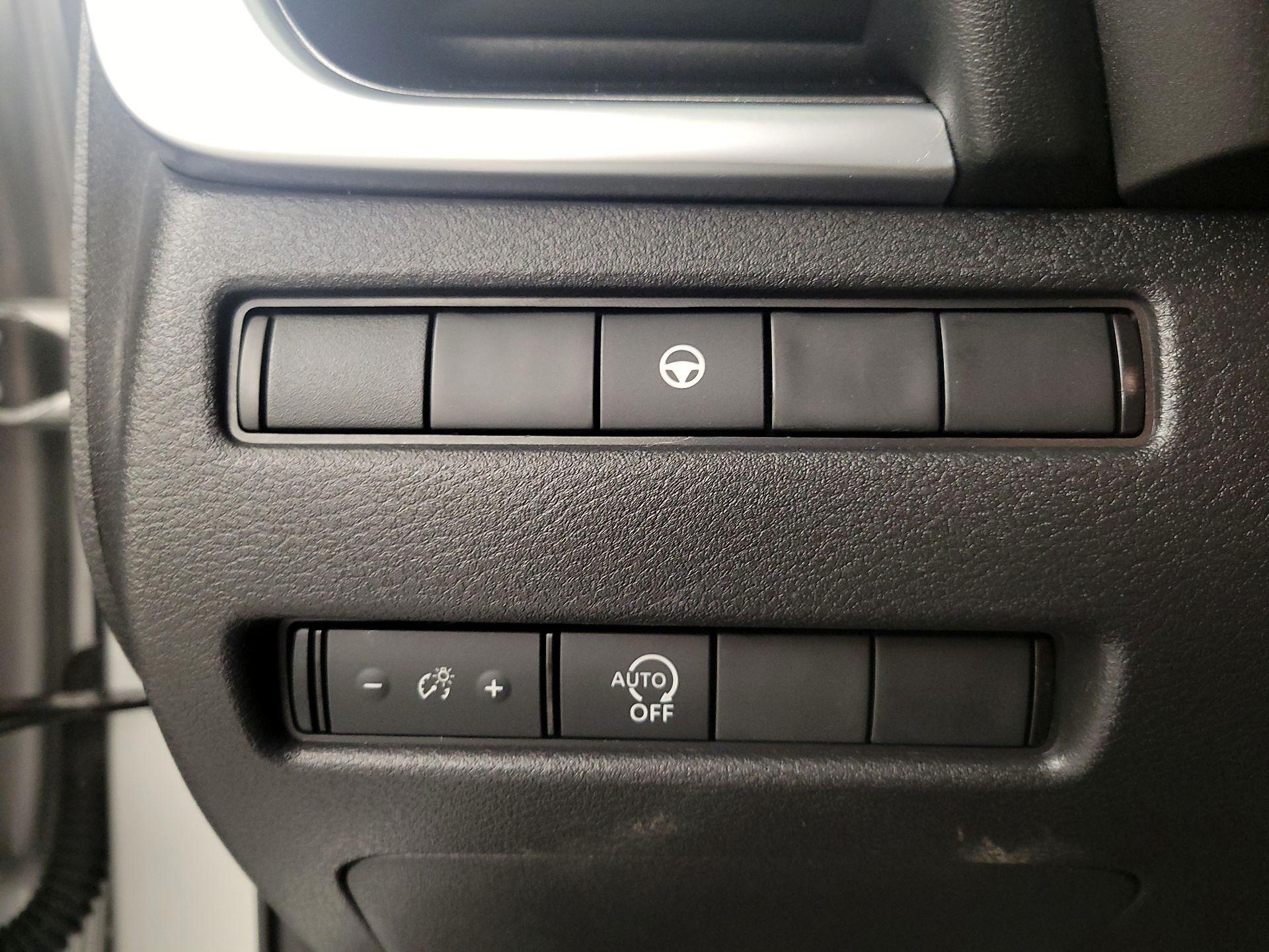 Thumbnail: 2023 Nissan Rogue - 13