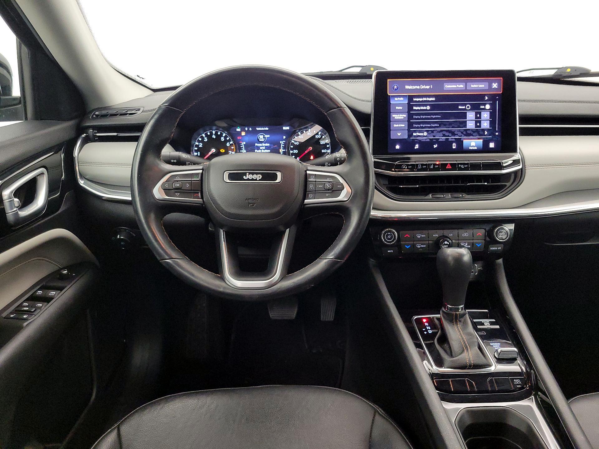 Thumbnail: 2022 Jeep Compass - 10