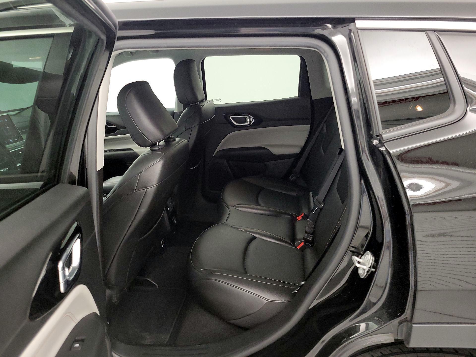 Thumbnail: 2022 Jeep Compass - 19