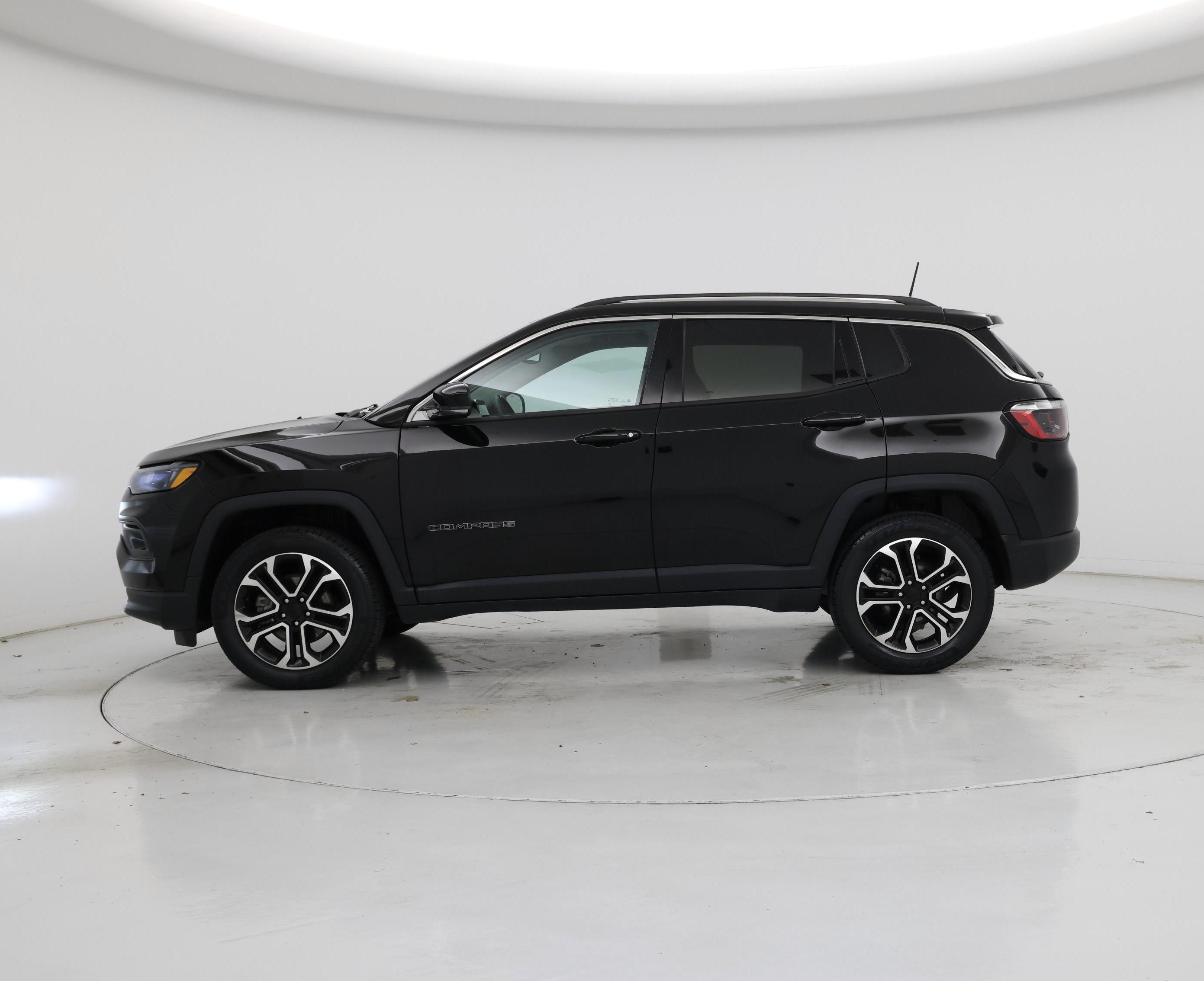 Thumbnail: 2022 Jeep Compass - 3