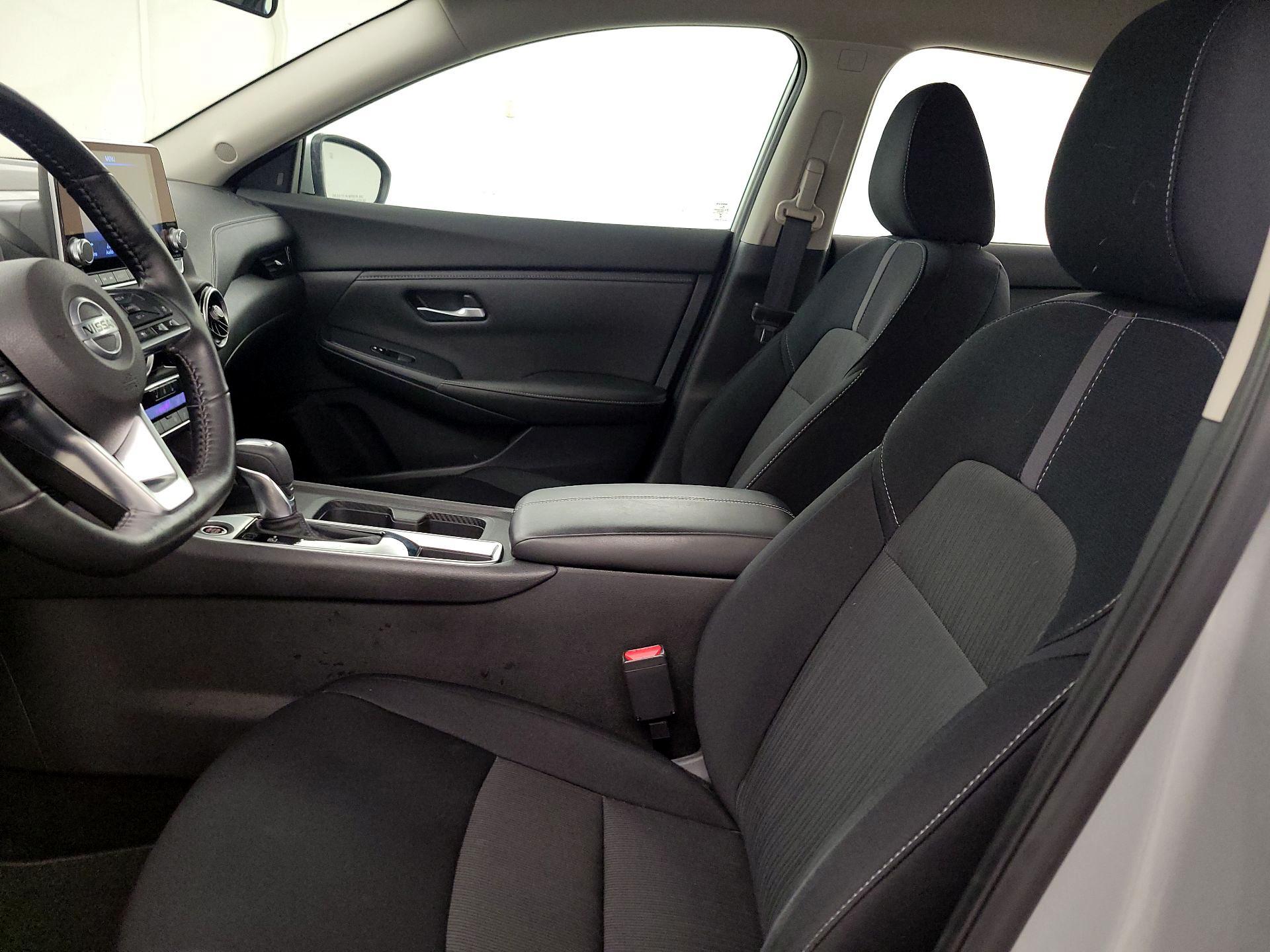 Thumbnail: 2023 Nissan Sentra - 11
