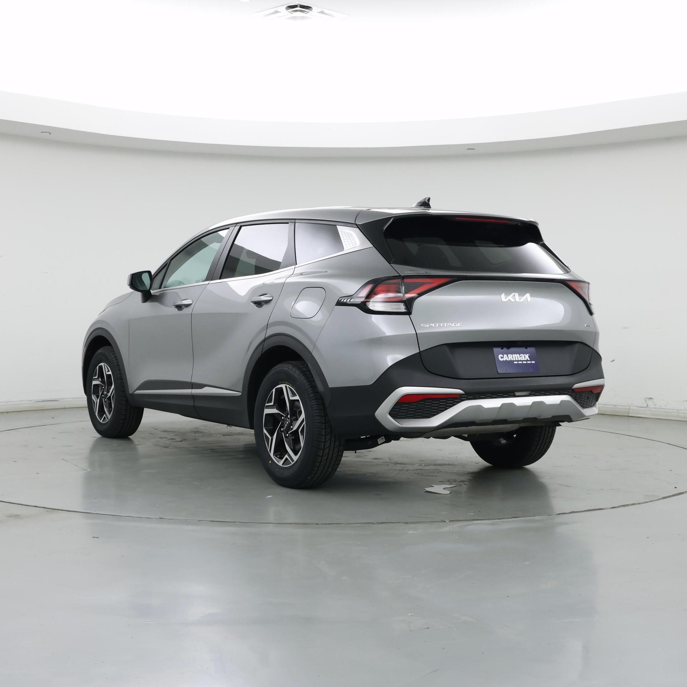 Thumbnail: 2023 Kia Sportage - 2