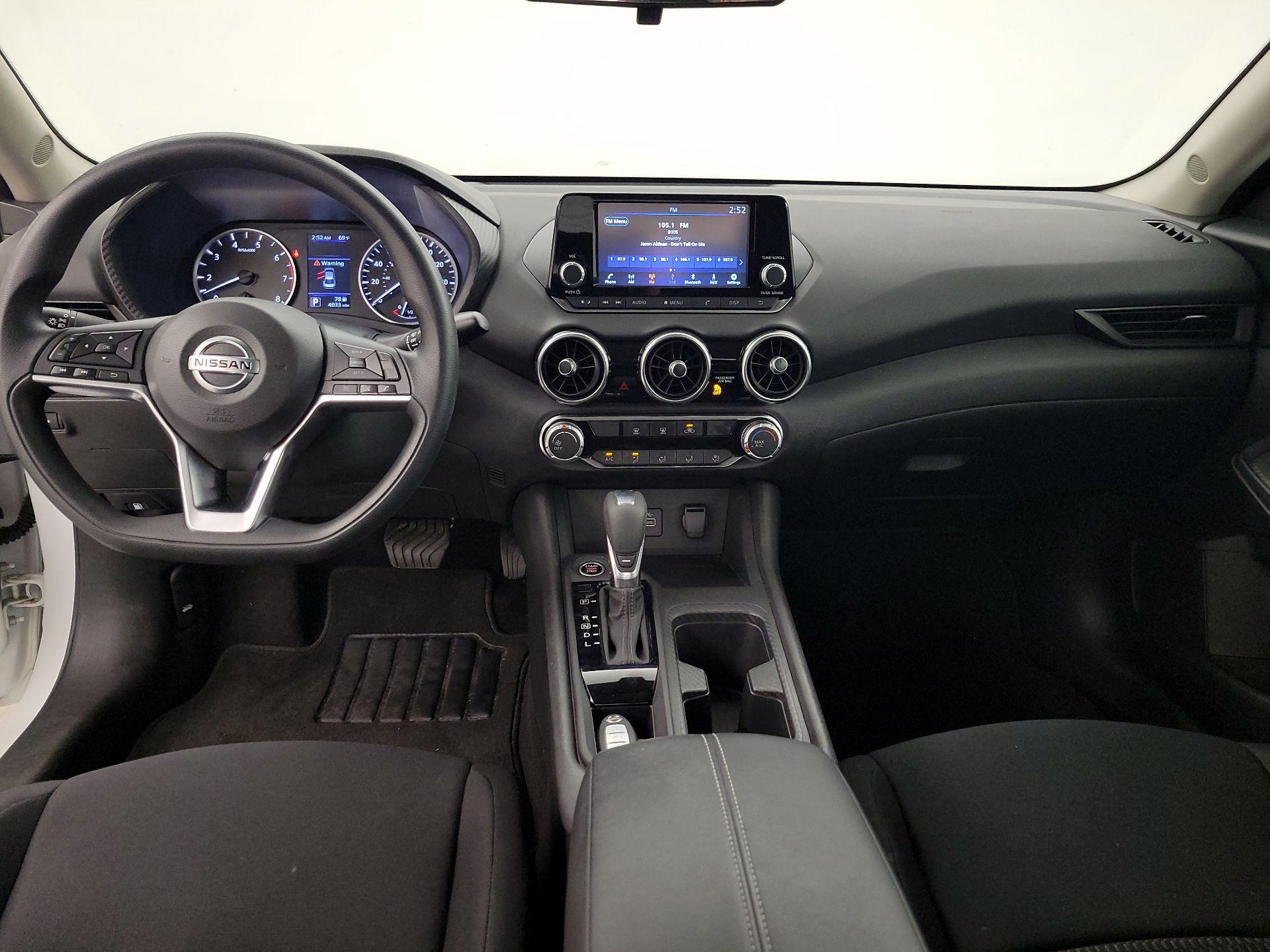 Thumbnail: 2023 Nissan Sentra - 9