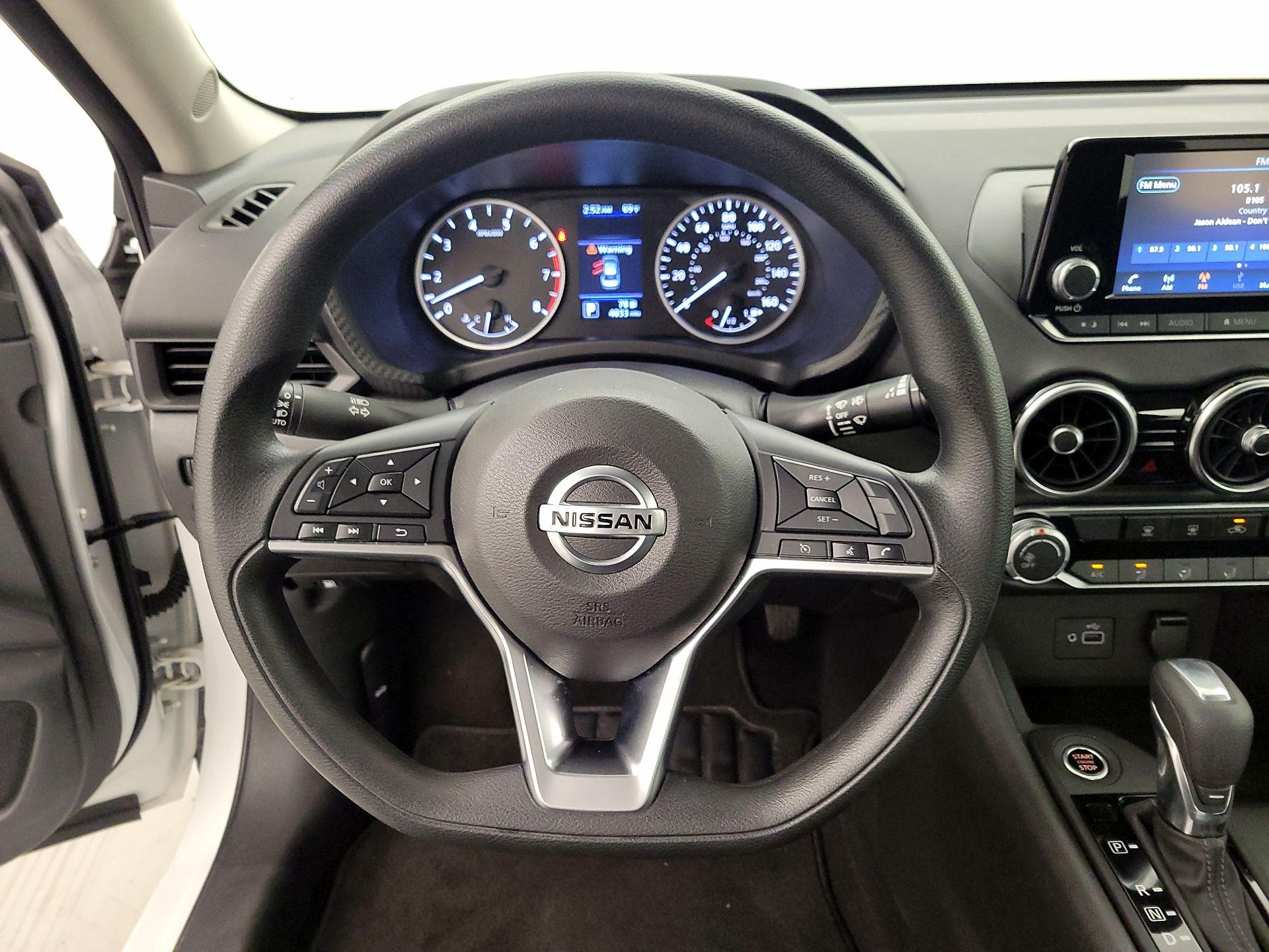 Thumbnail: 2023 Nissan Sentra - 10