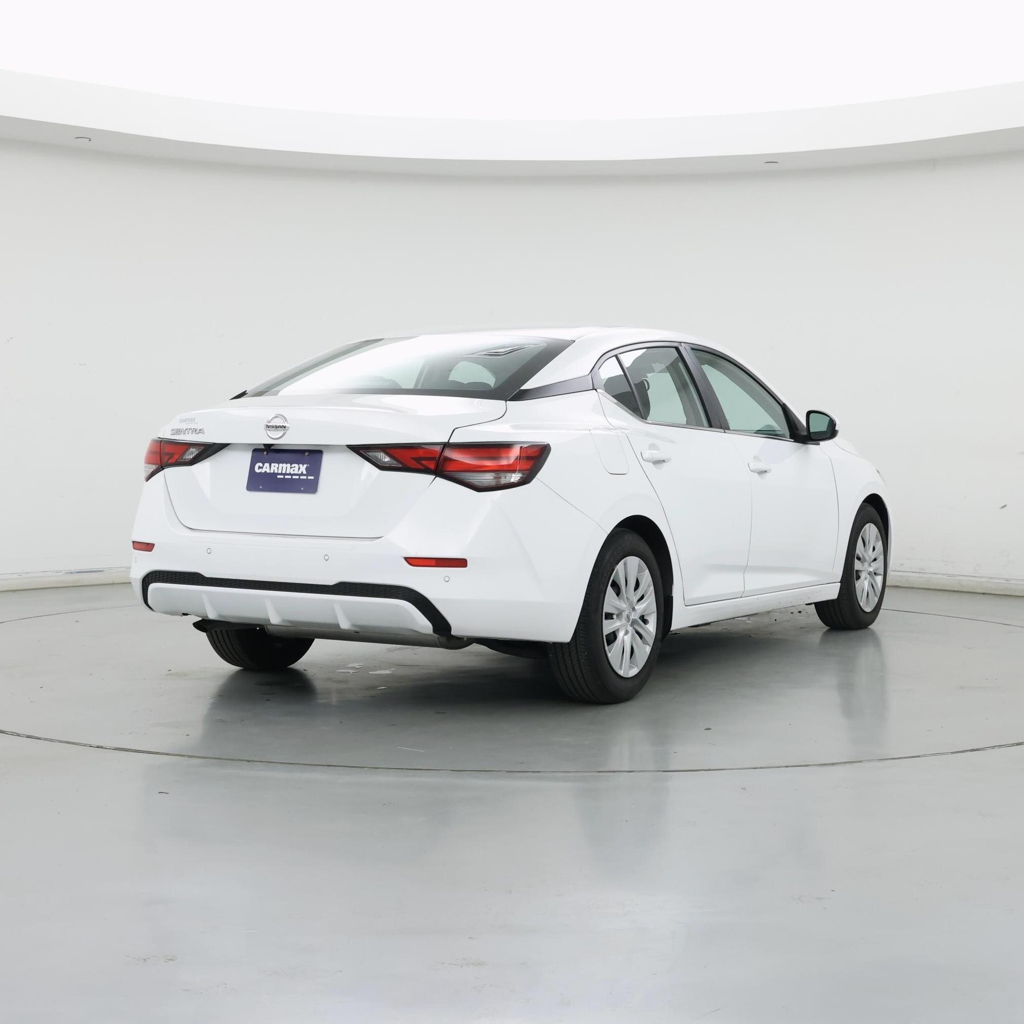 Thumbnail: 2023 Nissan Sentra - 8