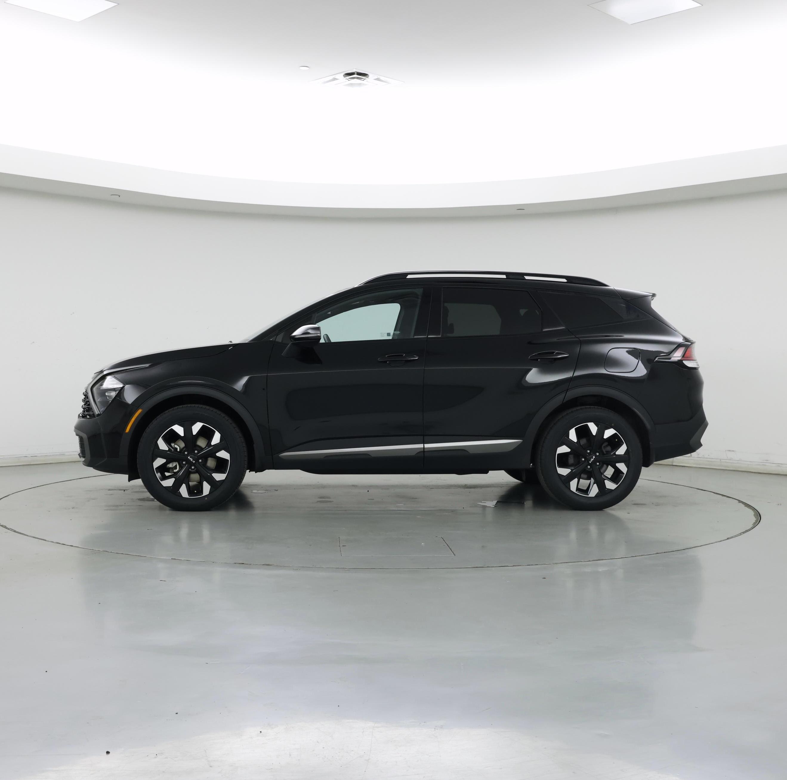 Thumbnail: 2023 Kia Sportage - 3