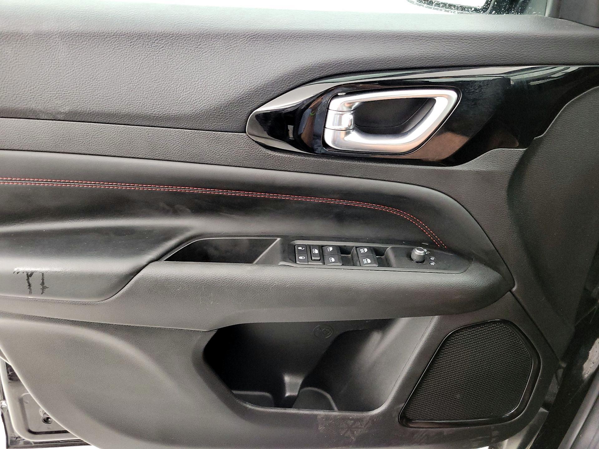 Thumbnail: 2022 Jeep Compass - 12
