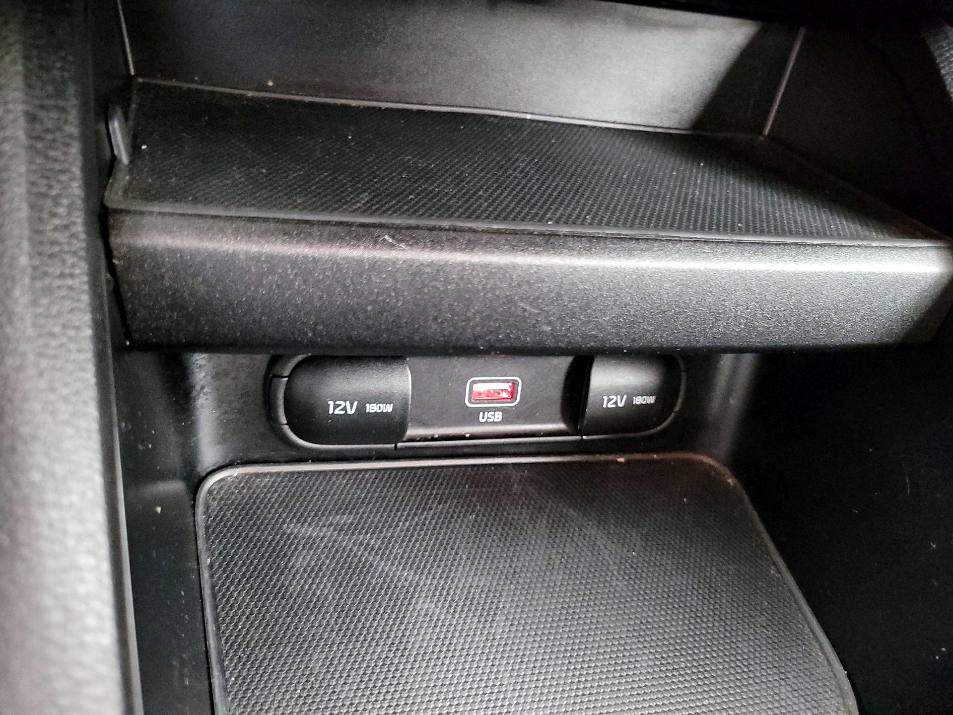 Thumbnail: 2023 Kia Forte - 18