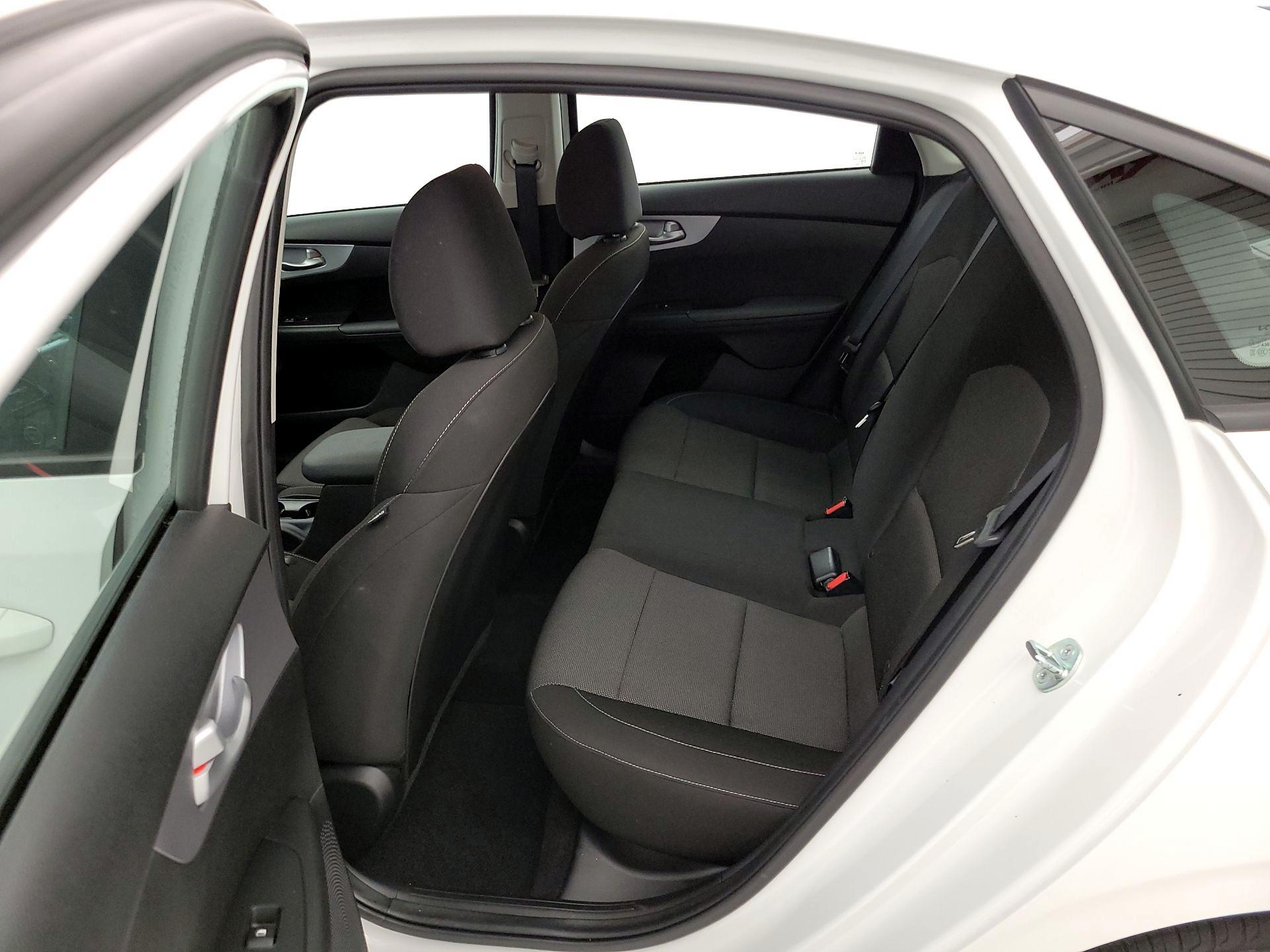 Thumbnail: 2023 Kia Forte - 19