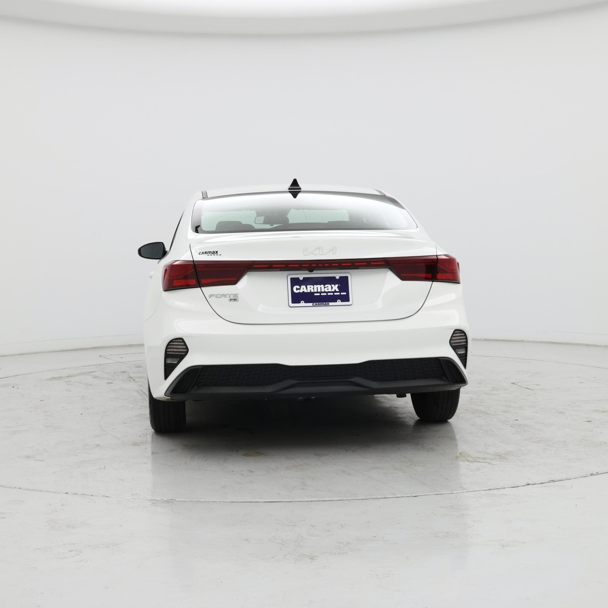 Thumbnail: 2023 Kia Forte - 6