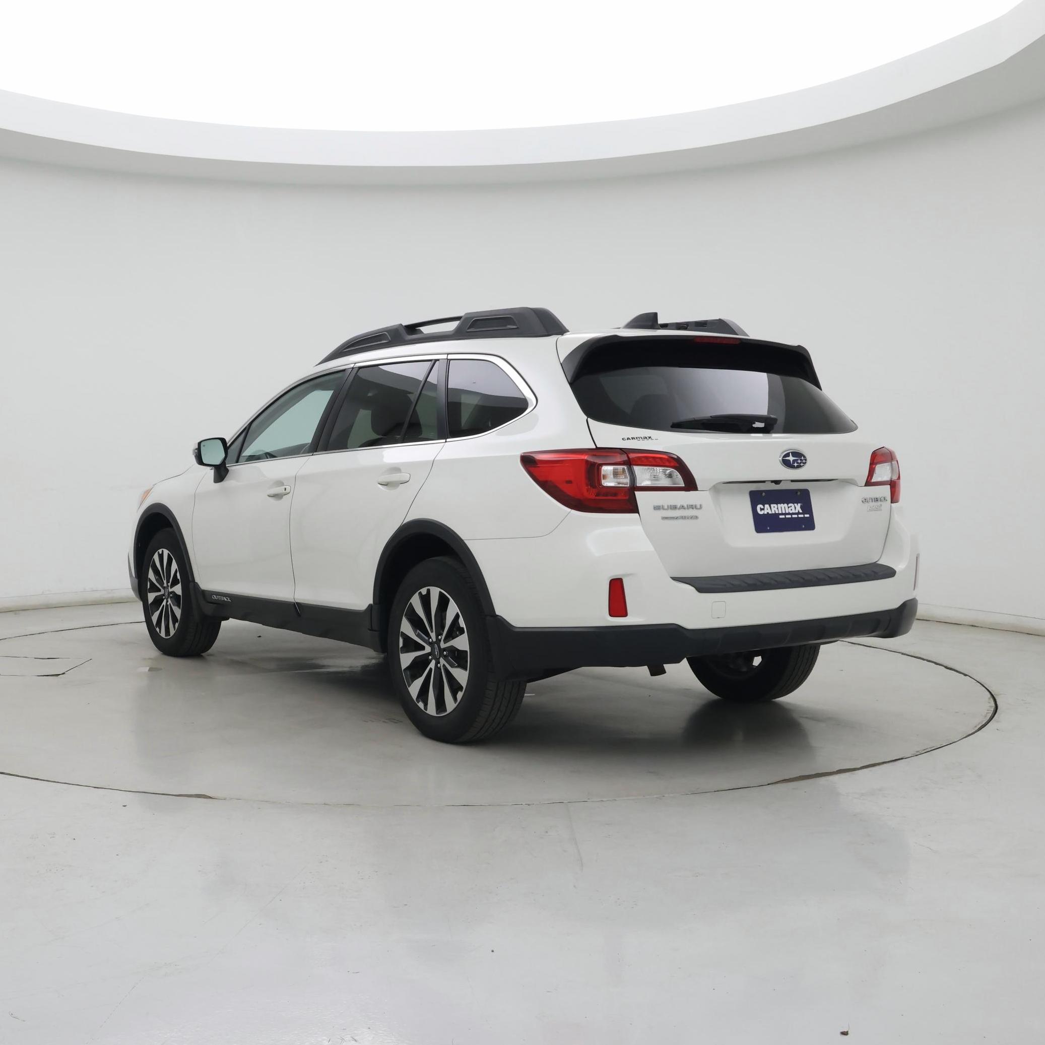 Thumbnail: 2016 Subaru Outback - 2
