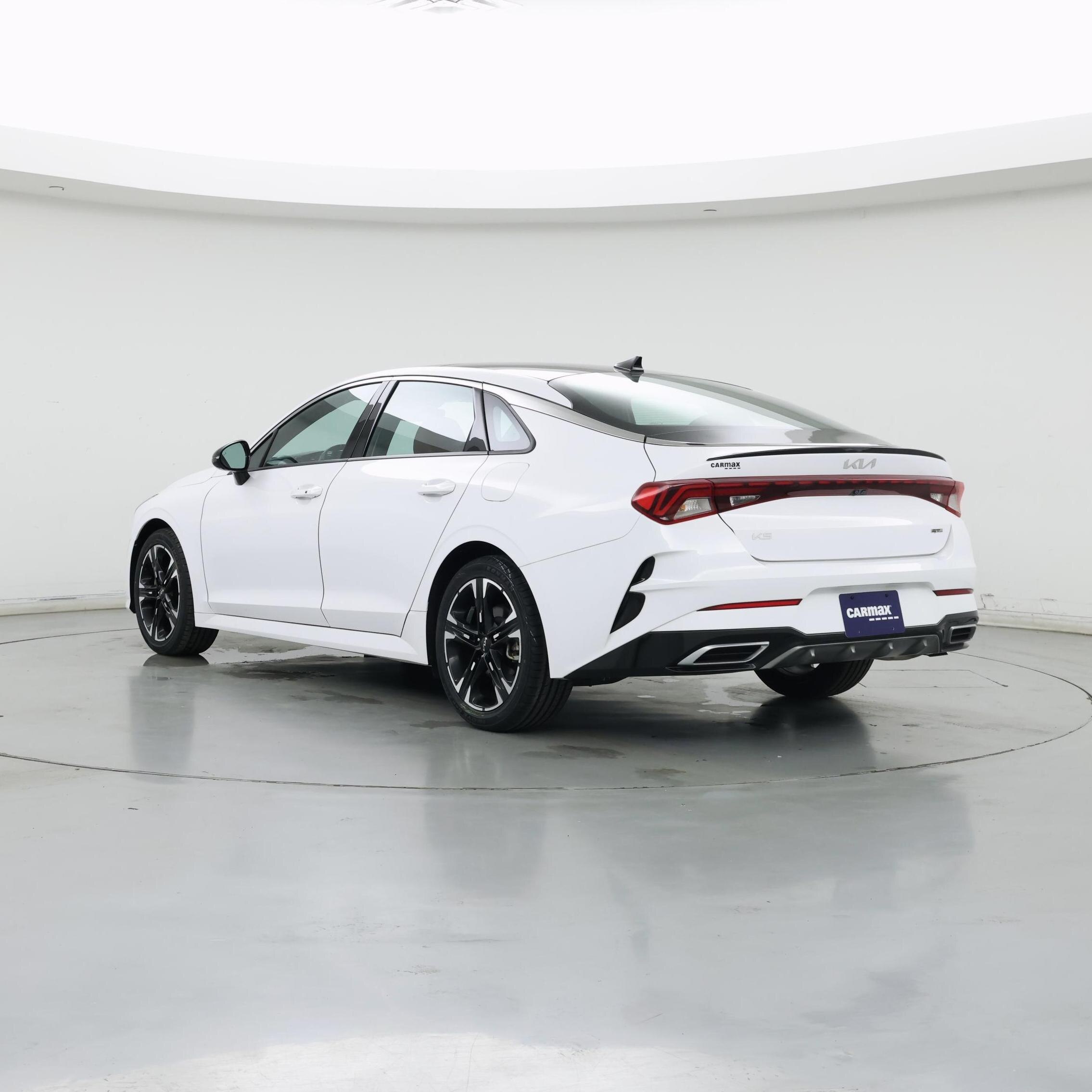 Thumbnail: 2023 Kia K5 - 2