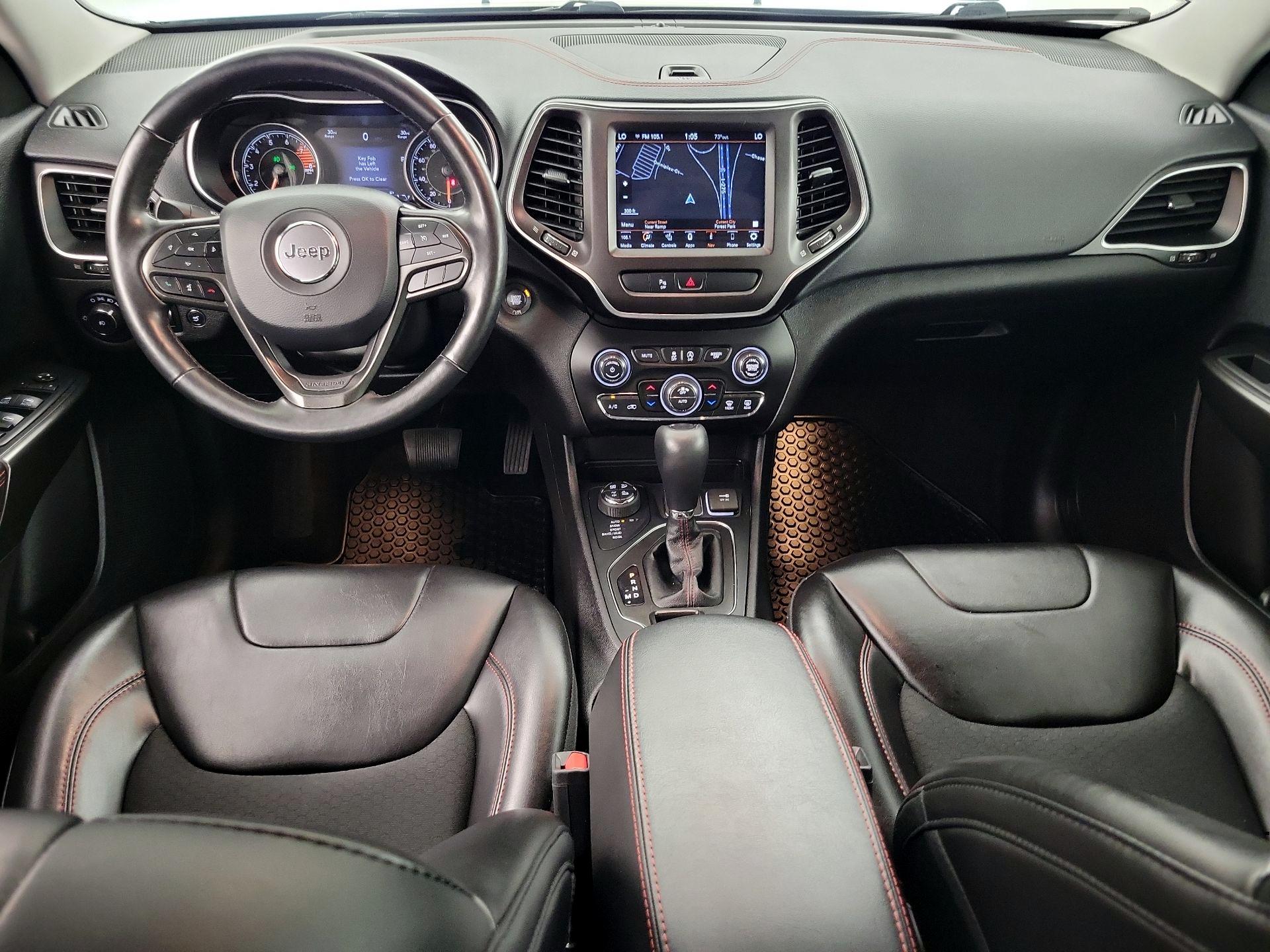 Thumbnail: 2020 Jeep Cherokee - 9