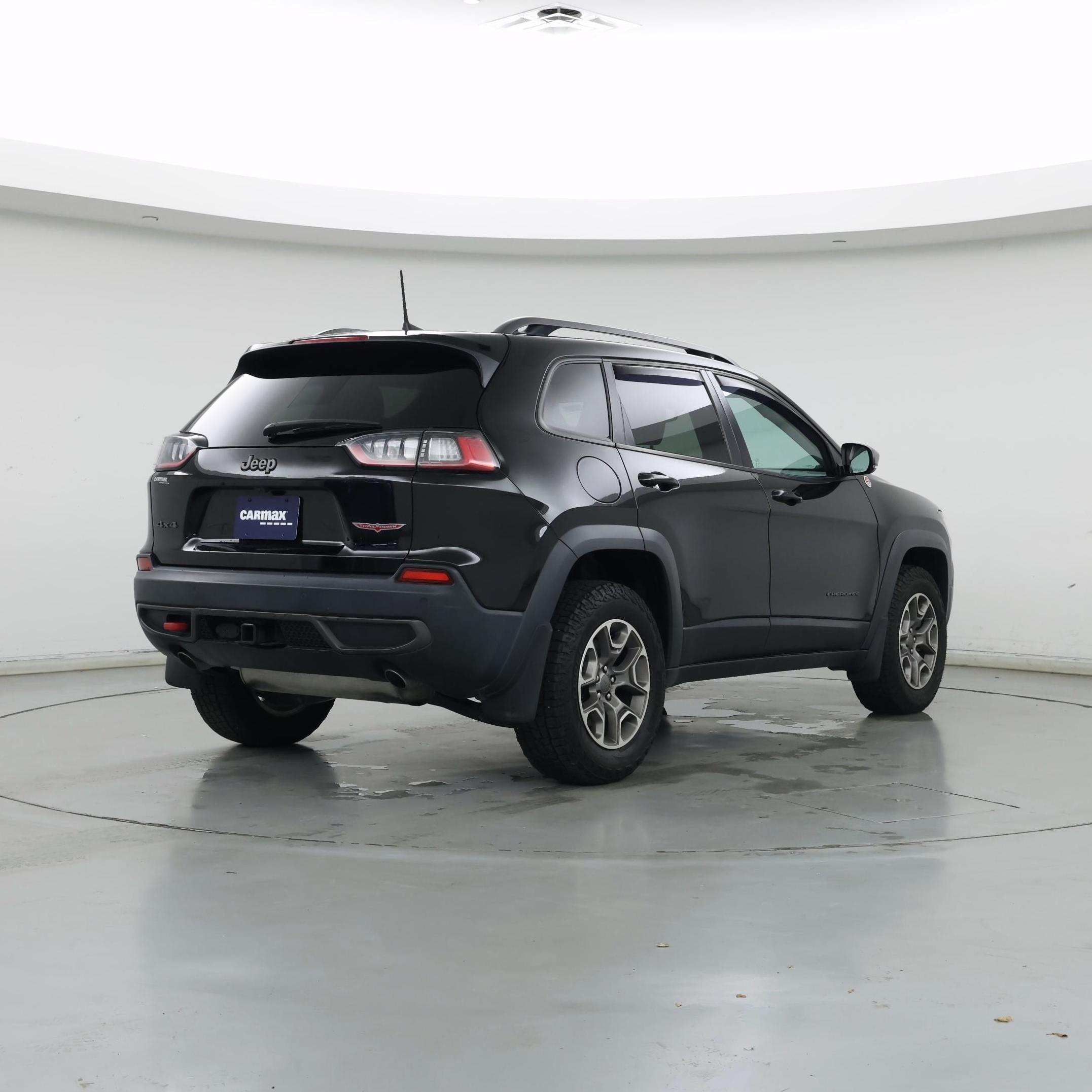 Thumbnail: 2020 Jeep Cherokee - 8