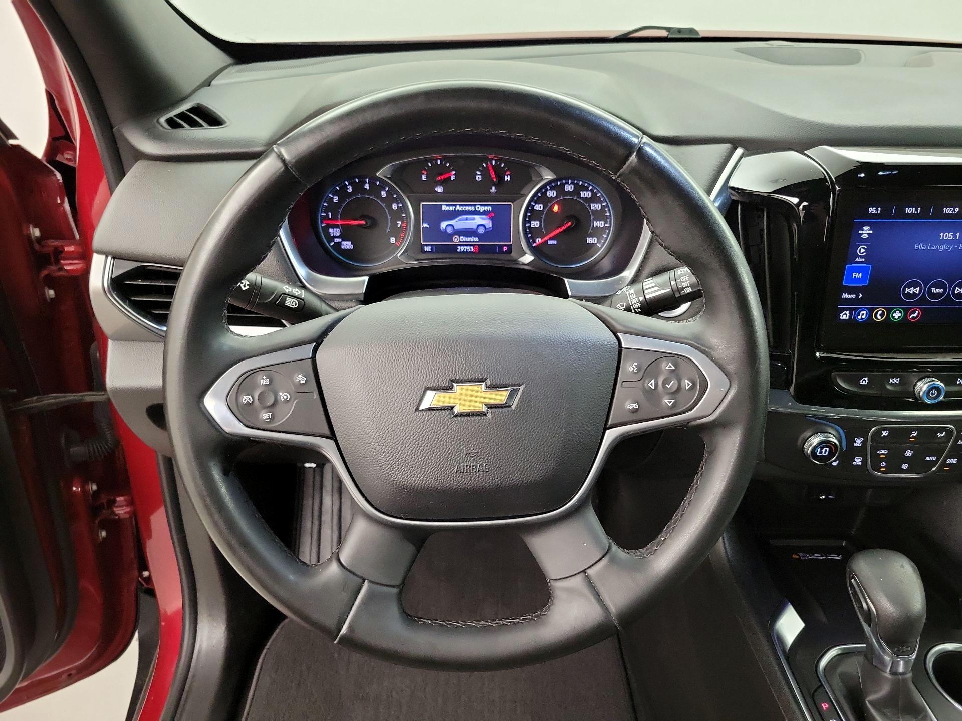 Thumbnail: 2023 Chevrolet Traverse - 10