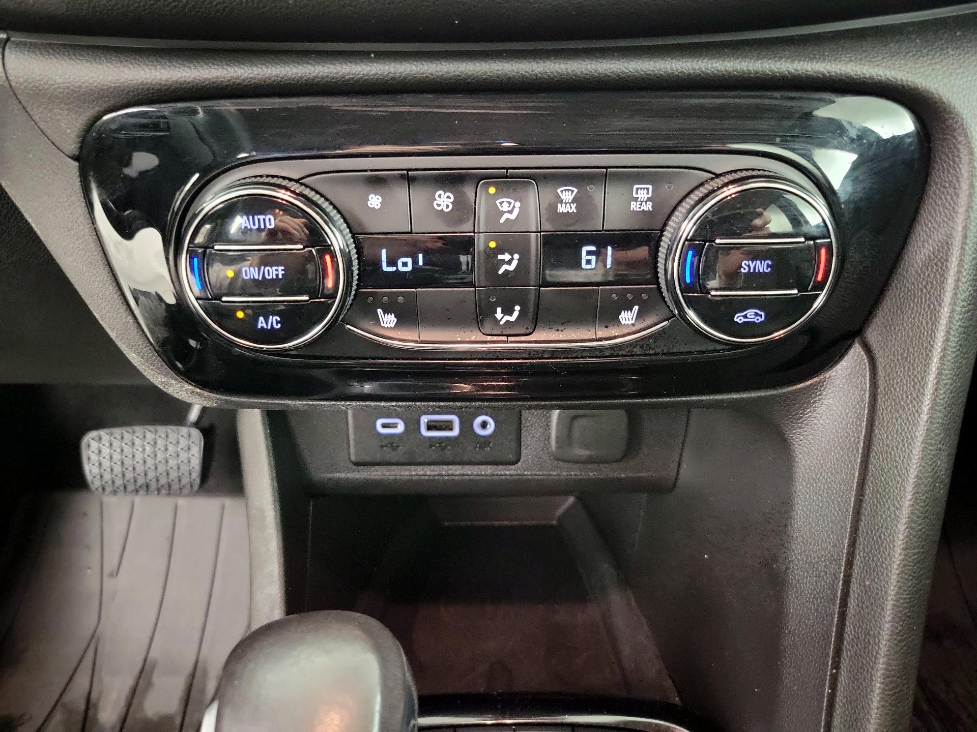 Thumbnail: 2020 Buick Encore GX - 17