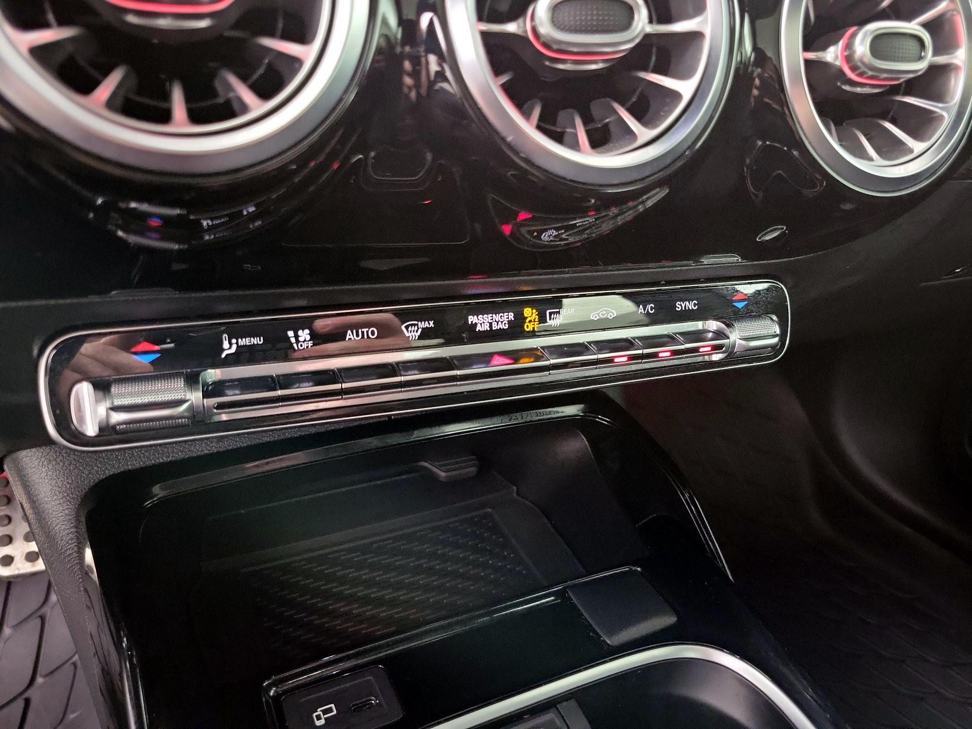 Thumbnail: 2020 Mercedes-Benz A-Class - 17