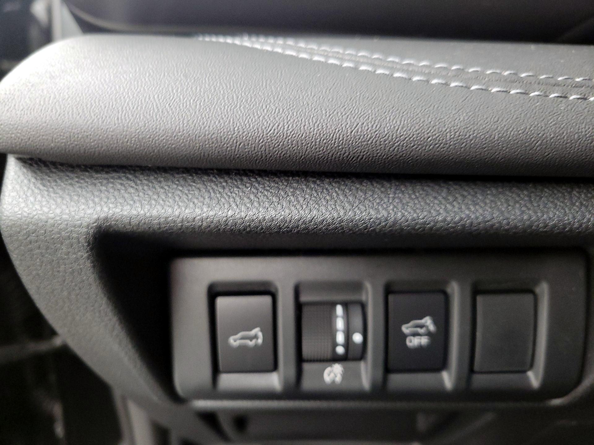 Thumbnail: 2025 Subaru Outback - 13