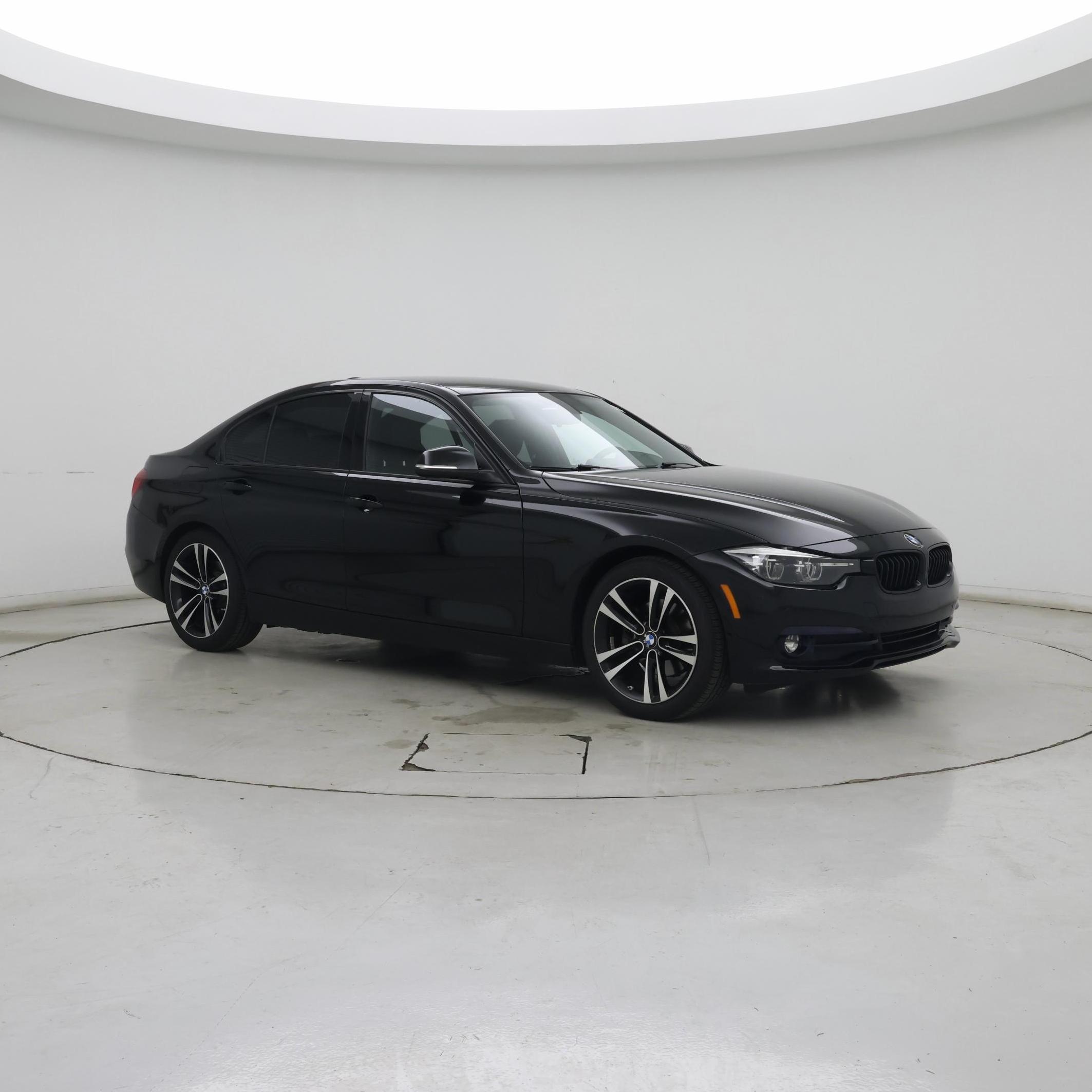 Thumbnail: 2018 BMW 3 Series - 7