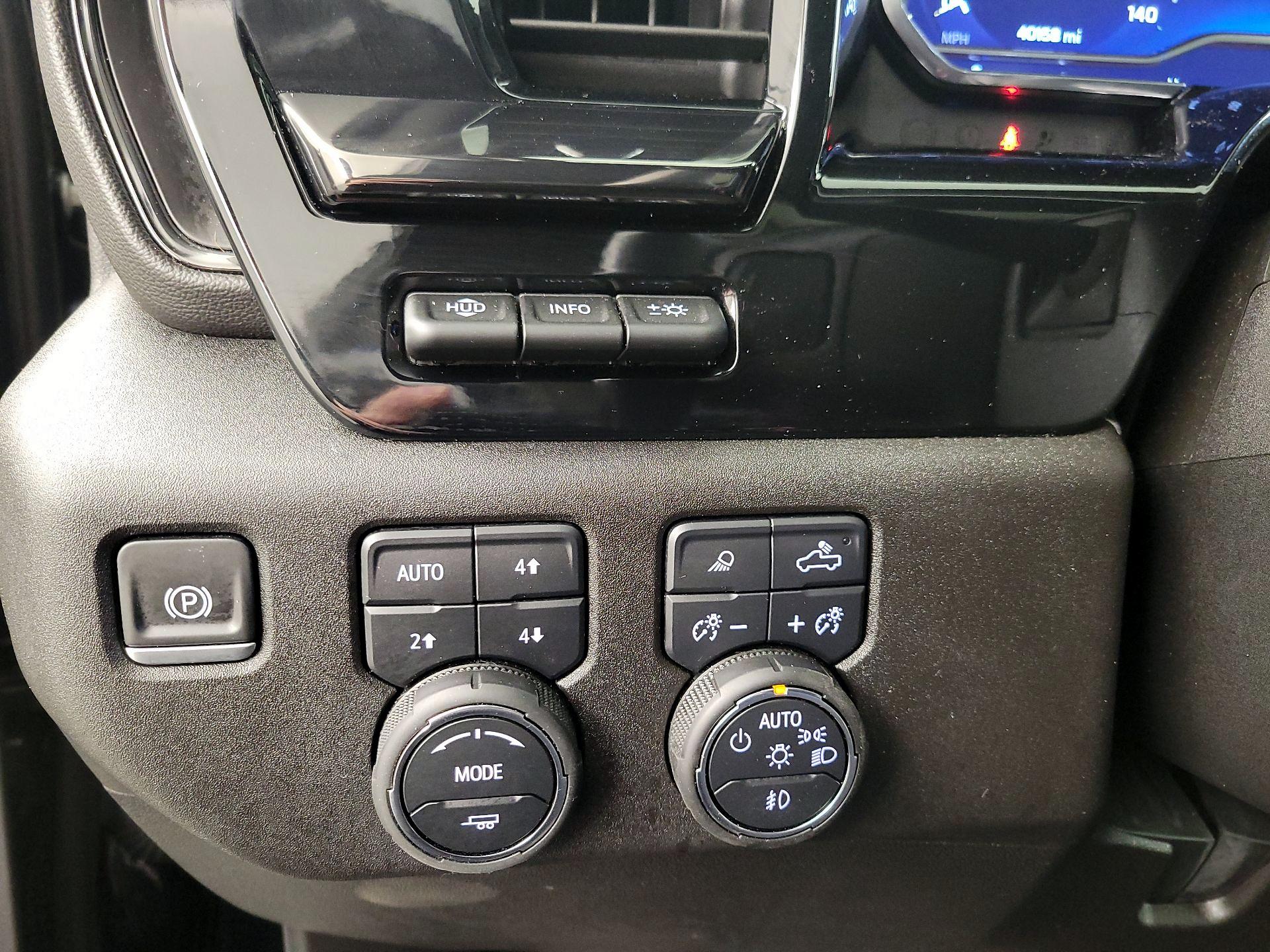 Thumbnail: 2024 Chevrolet Silverado 2500 - 13