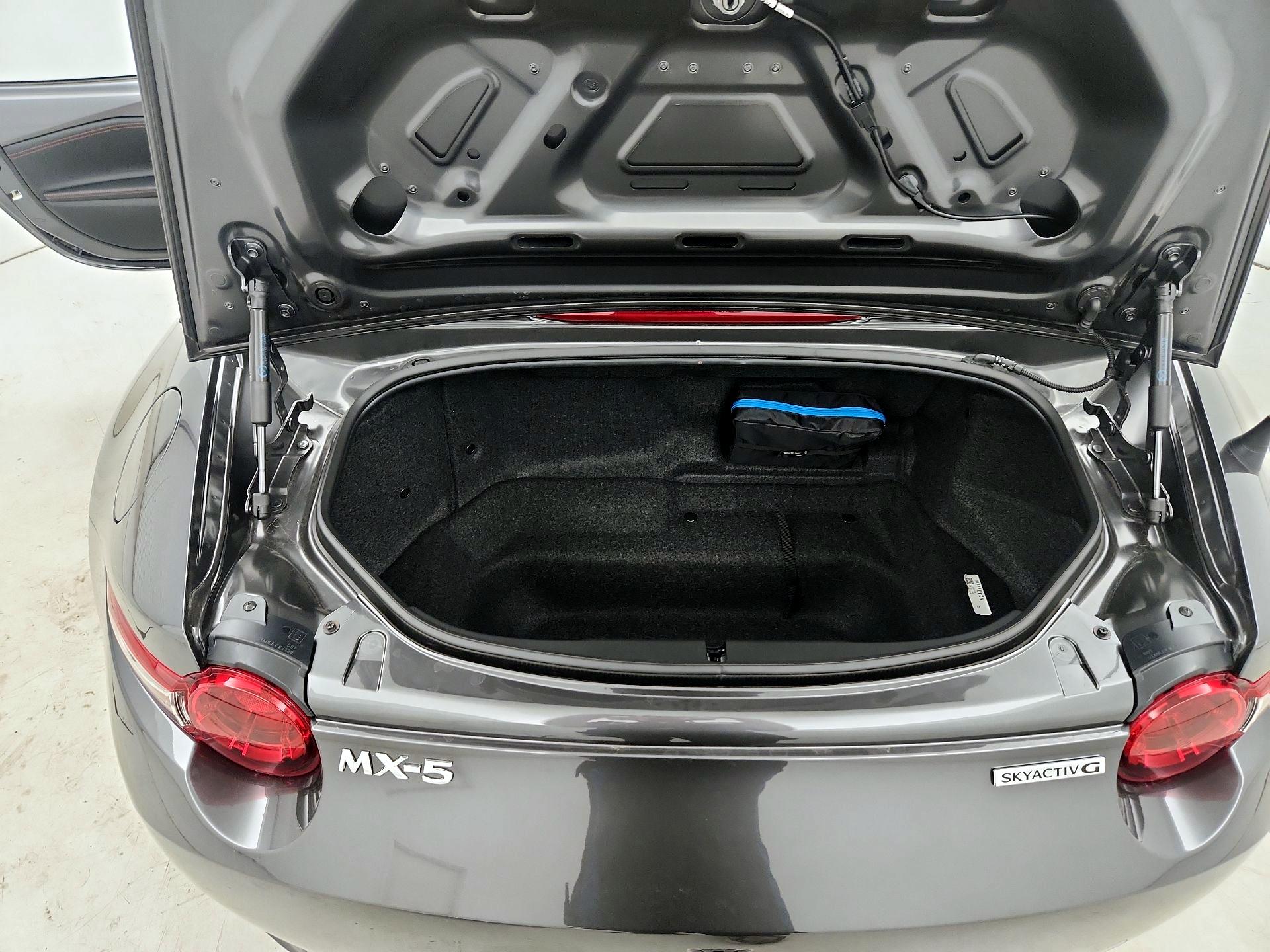 Thumbnail: 2023 Mazda MX-5 Miata - 20