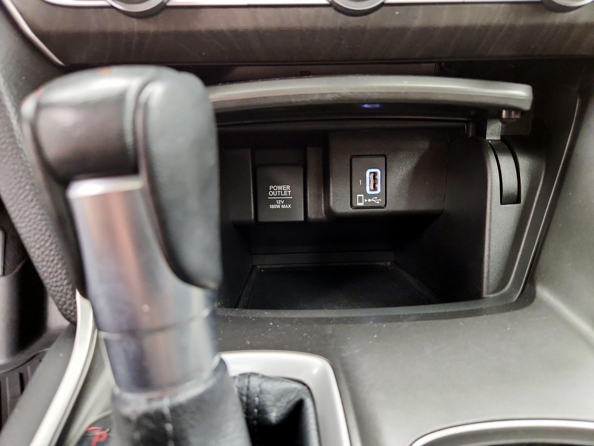 Thumbnail: 2018 Honda Accord - 19