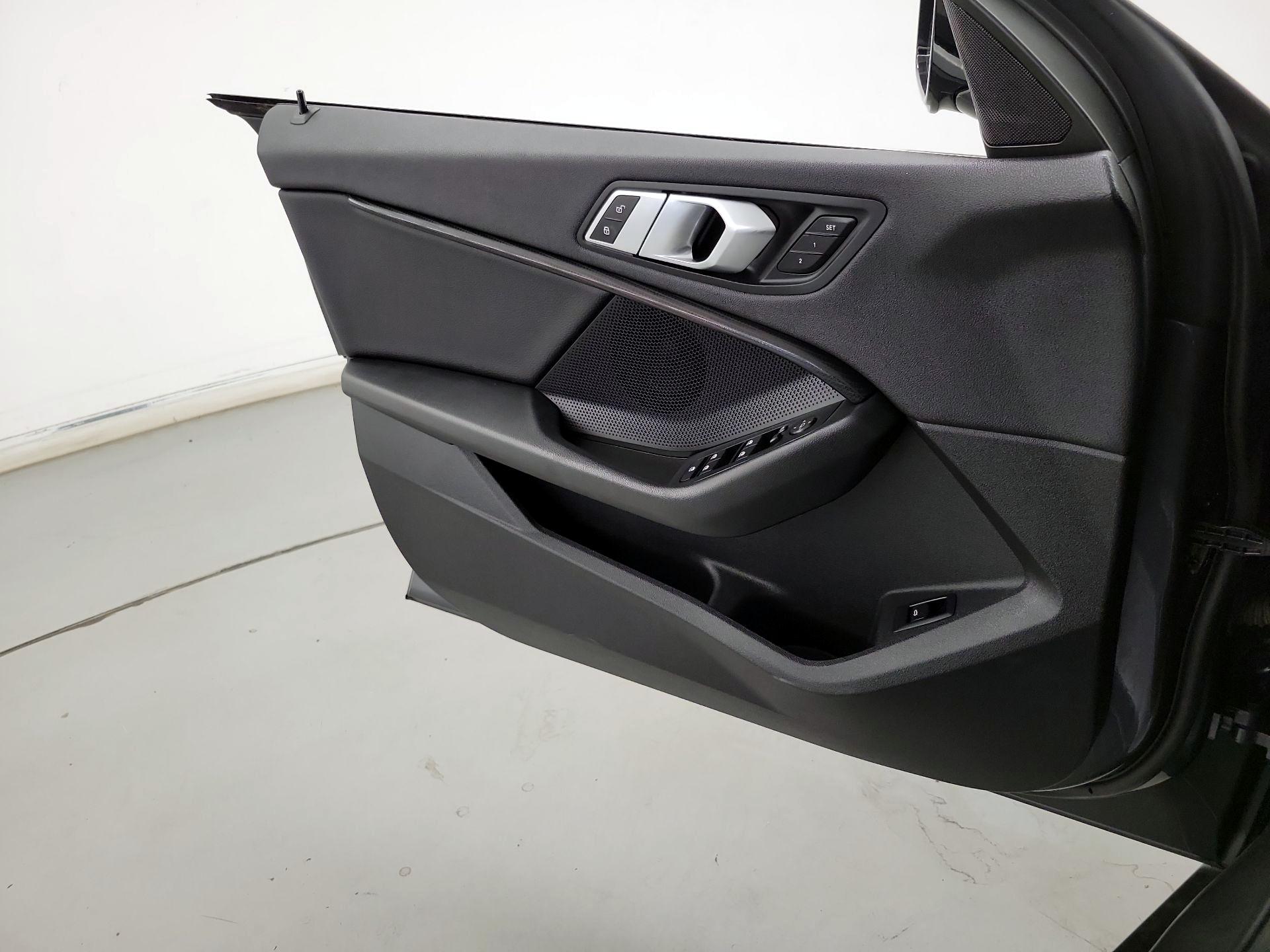 Thumbnail: 2020 BMW 2 Series - 12