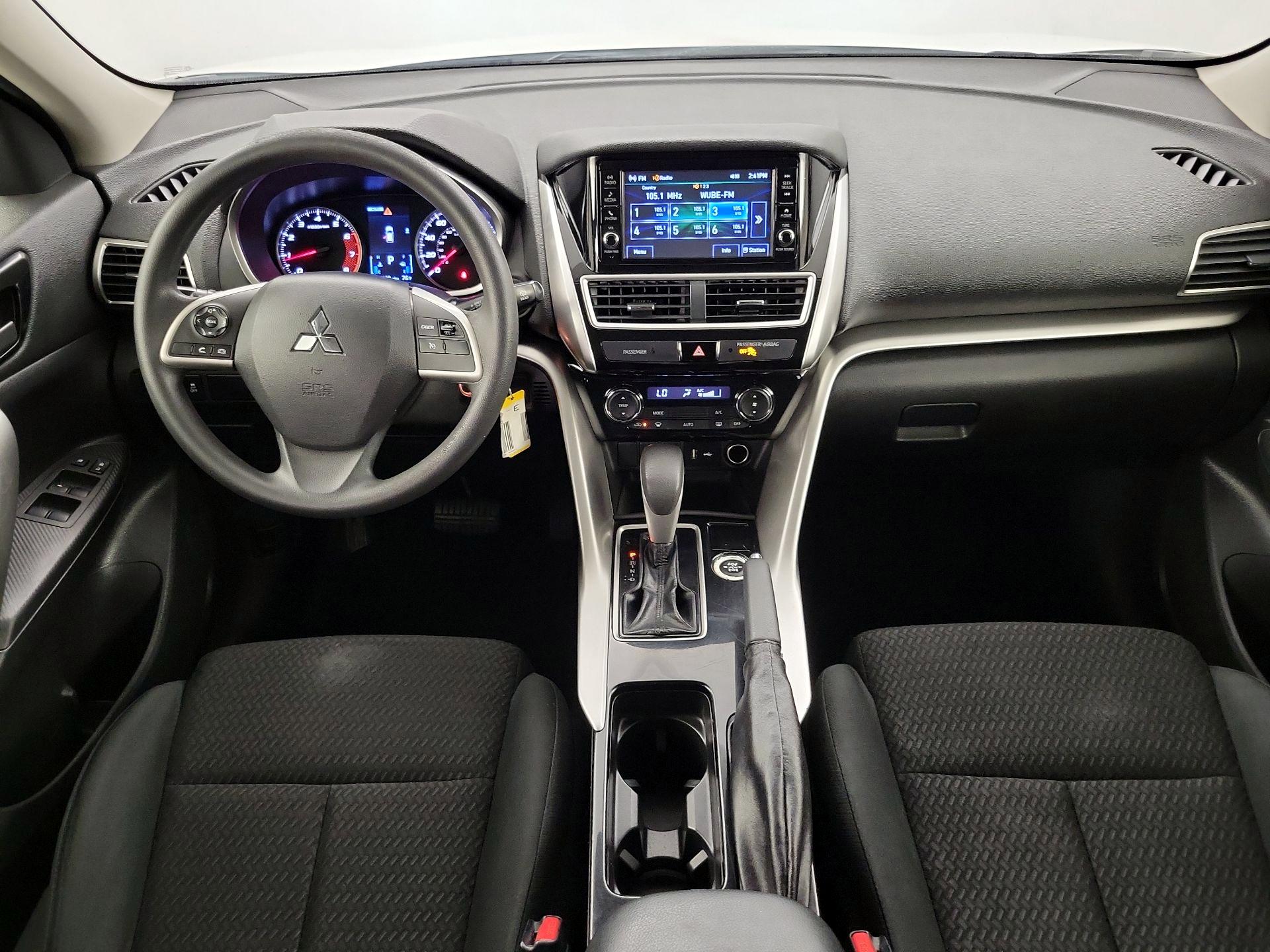 Thumbnail: 2019 Mitsubishi Eclipse Cross - 9