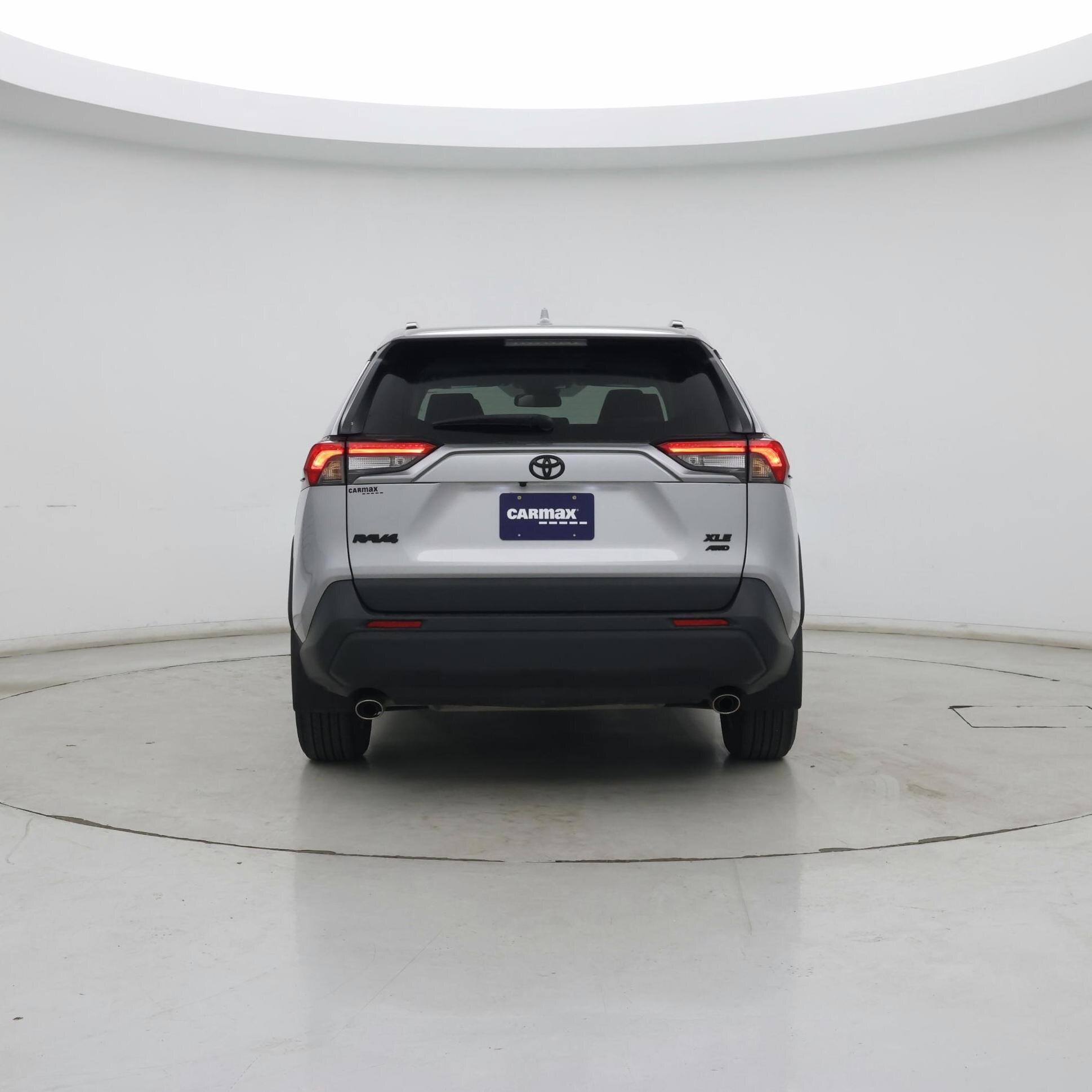 Thumbnail: 2022 Toyota RAV4 - 6