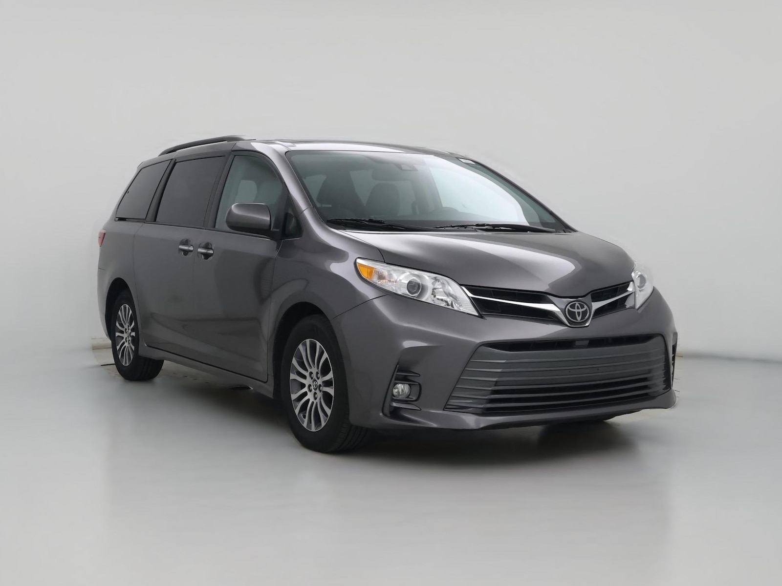 2020 Toyota Sienna XLE
