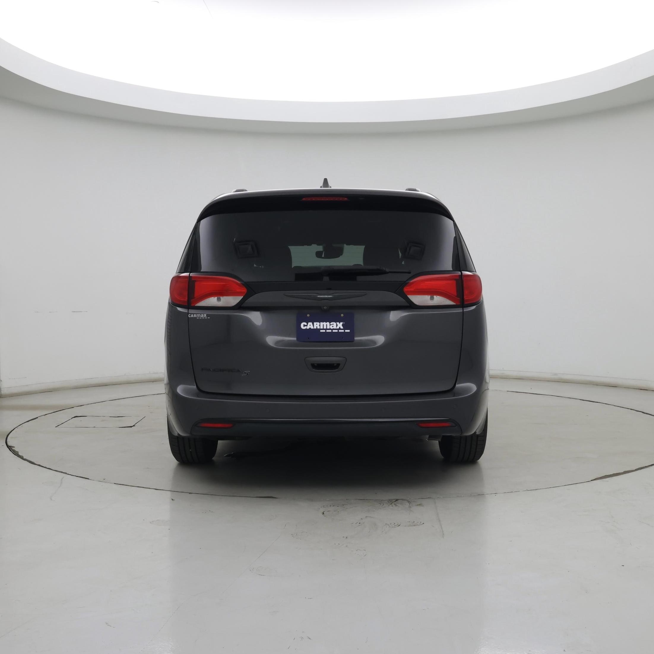 Thumbnail: 2019 Chrysler Pacifica - 6