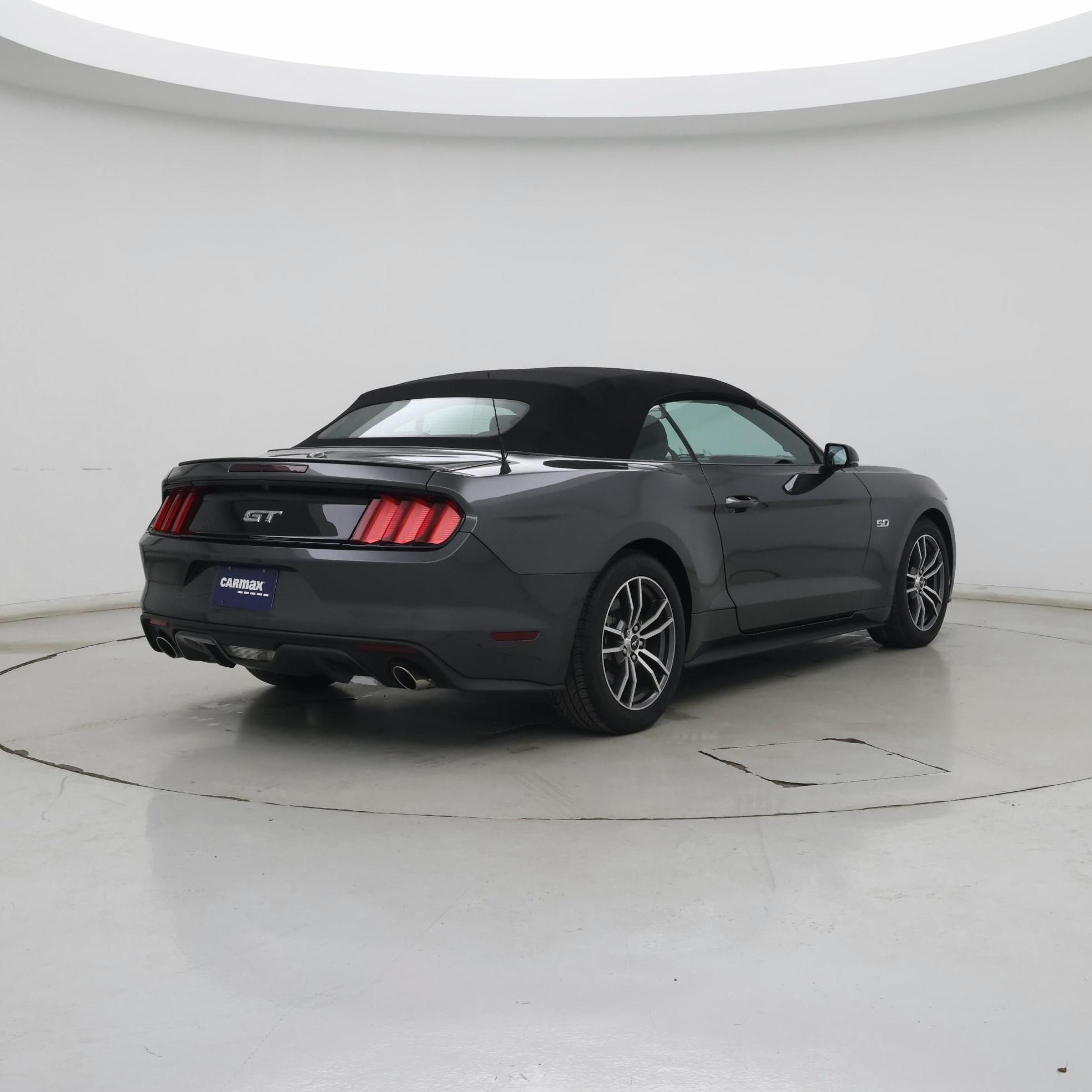 Thumbnail: 2017 Ford Mustang - 8