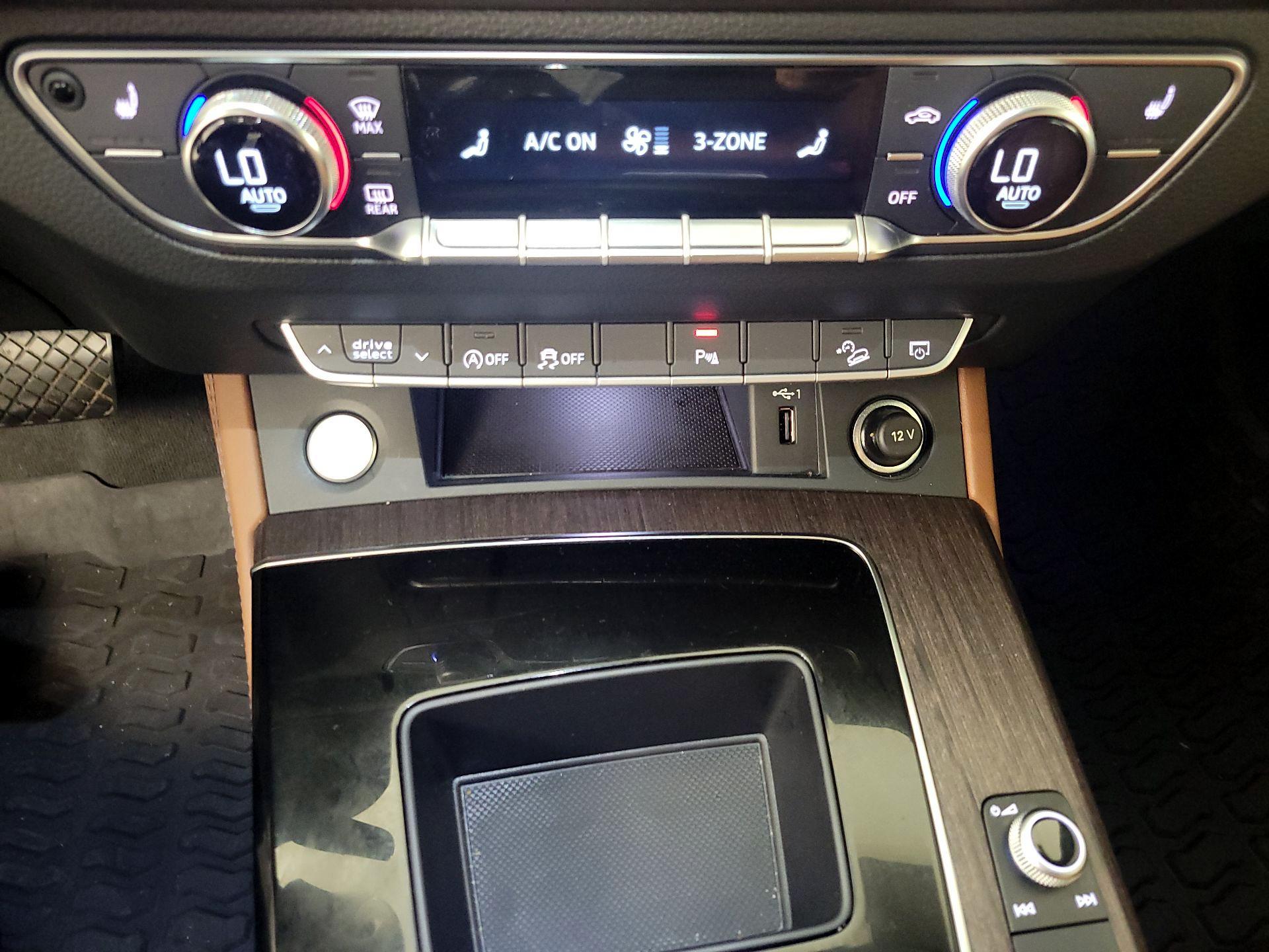 Thumbnail: 2021 Audi Q5 - 17