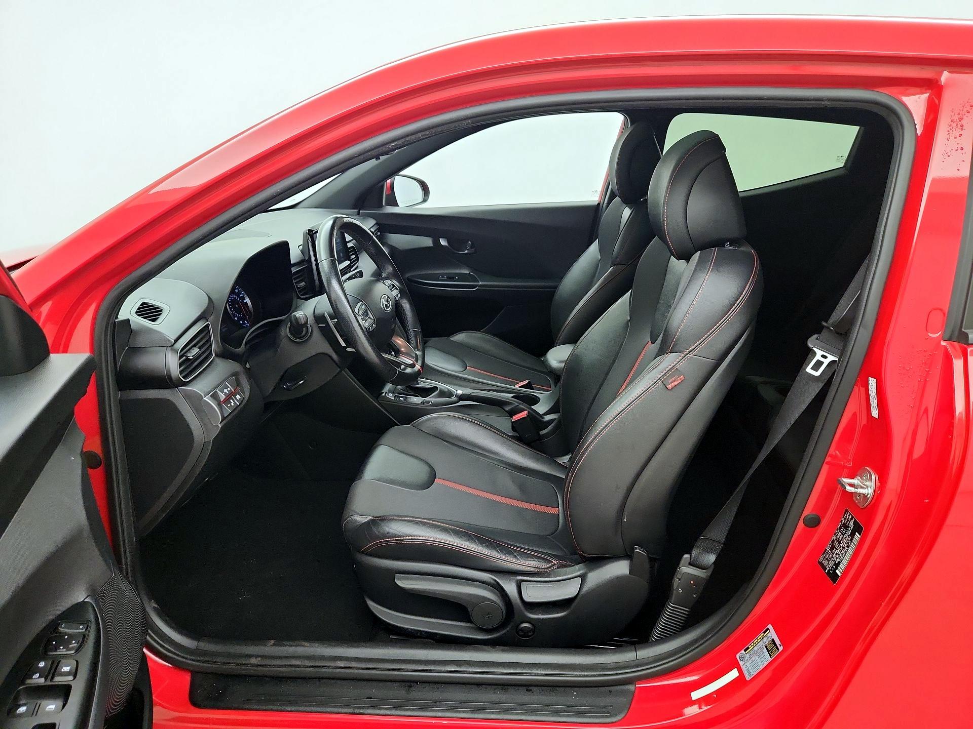 Thumbnail: 2020 Hyundai Veloster - 11