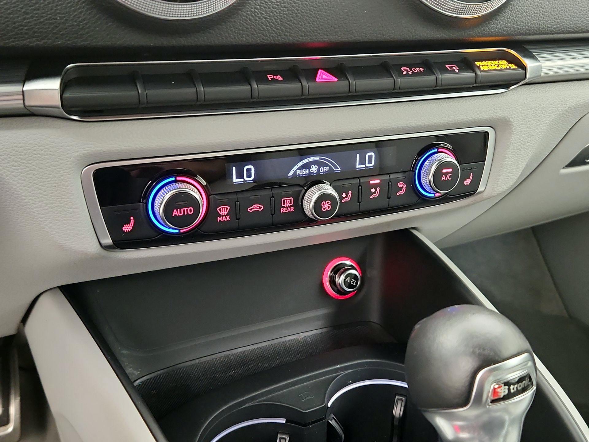 Thumbnail: 2015 Audi A3 - 17